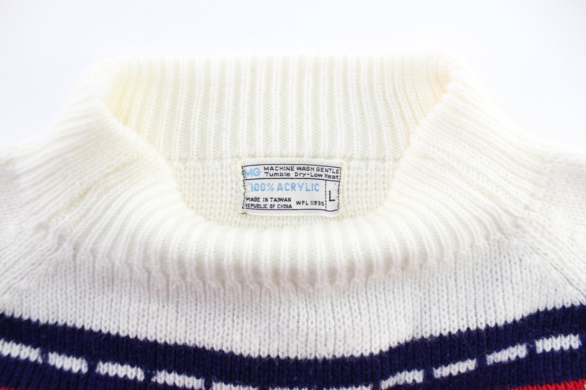 80's Acrylic Patterned Sweater - ThriftedThreads.com