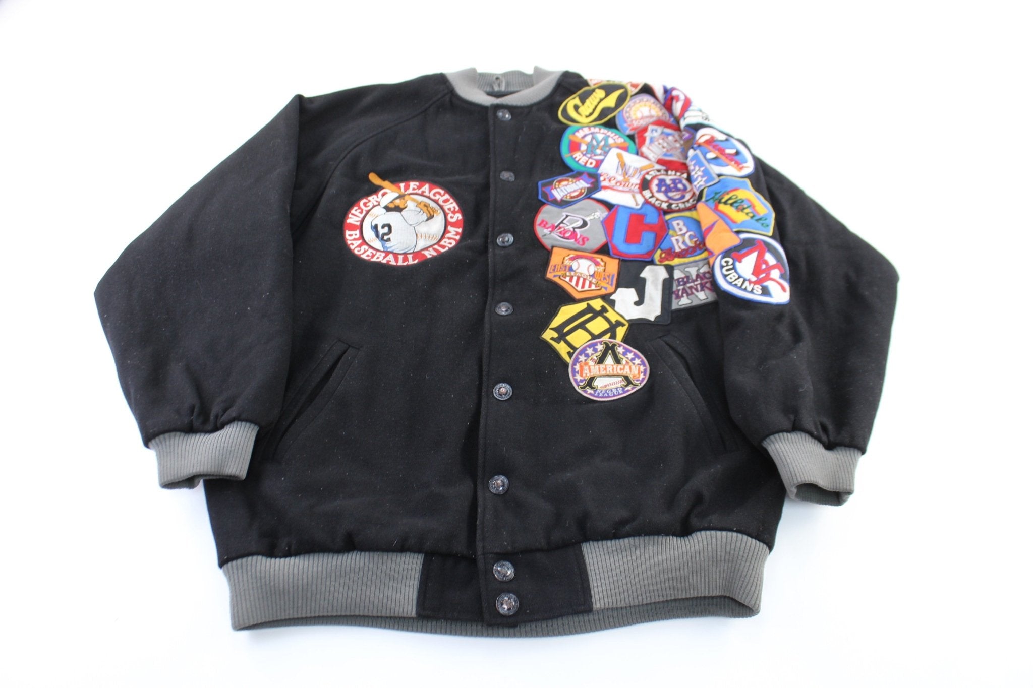 Athletic Black Baseball Vintage Jacket, Embroidery Patches on Sleeves + shops Back+Che