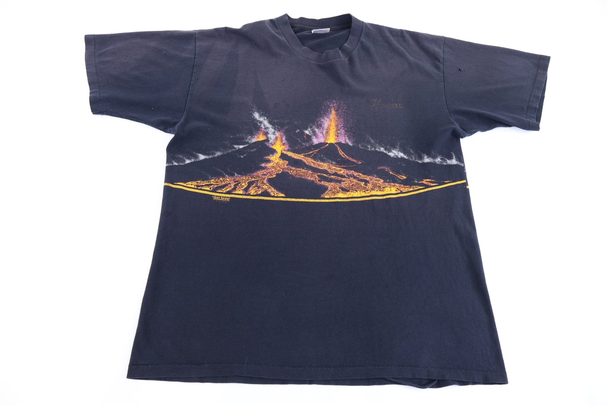 1989 San Segal Hawaii Volcano All Over Graphic T-shirt - Shirts & Tops - Thrifted Threads