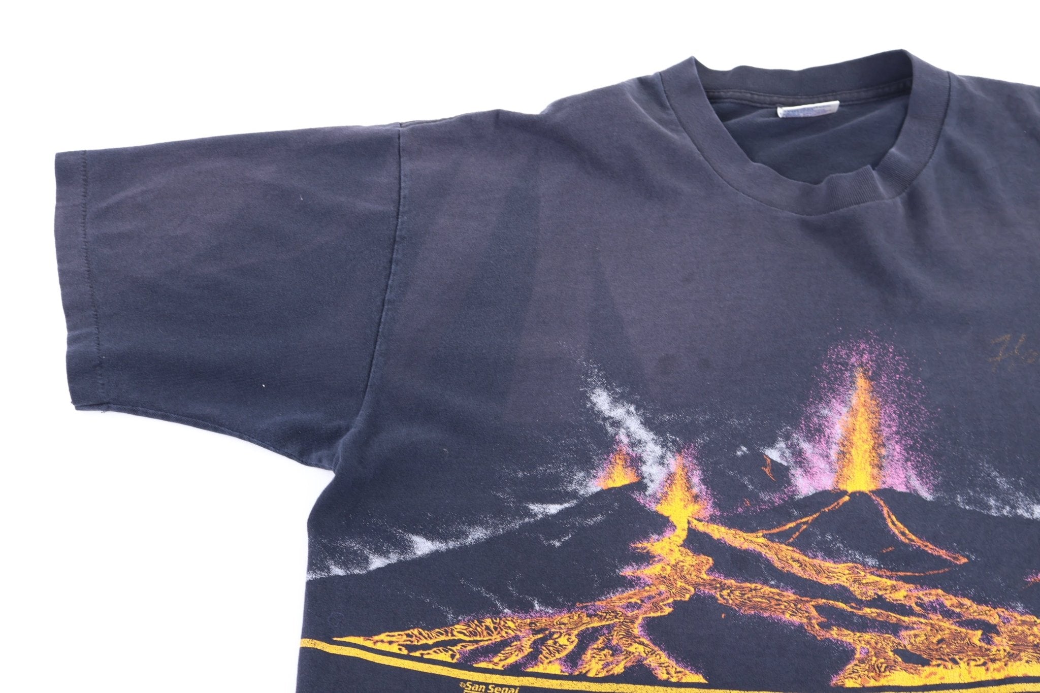 1989 San Segal Hawaii Volcano All Over Graphic T-shirt - Shirts & Tops - Thrifted Threads