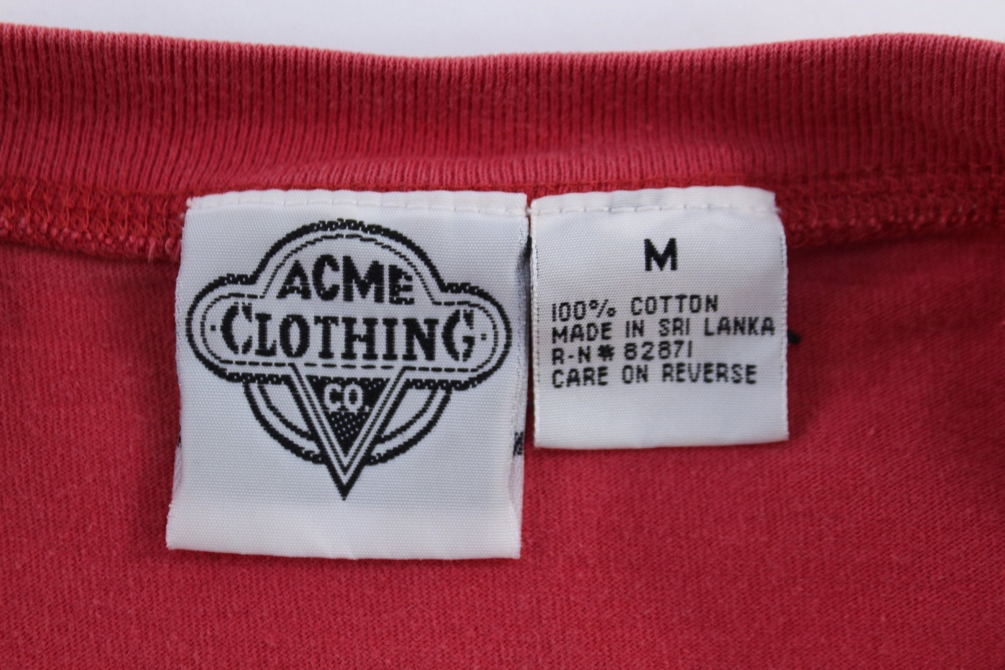 1991 ACME Tweety & Sylvester Embroidered Graphic T-shirt - ThriftedThreads.com