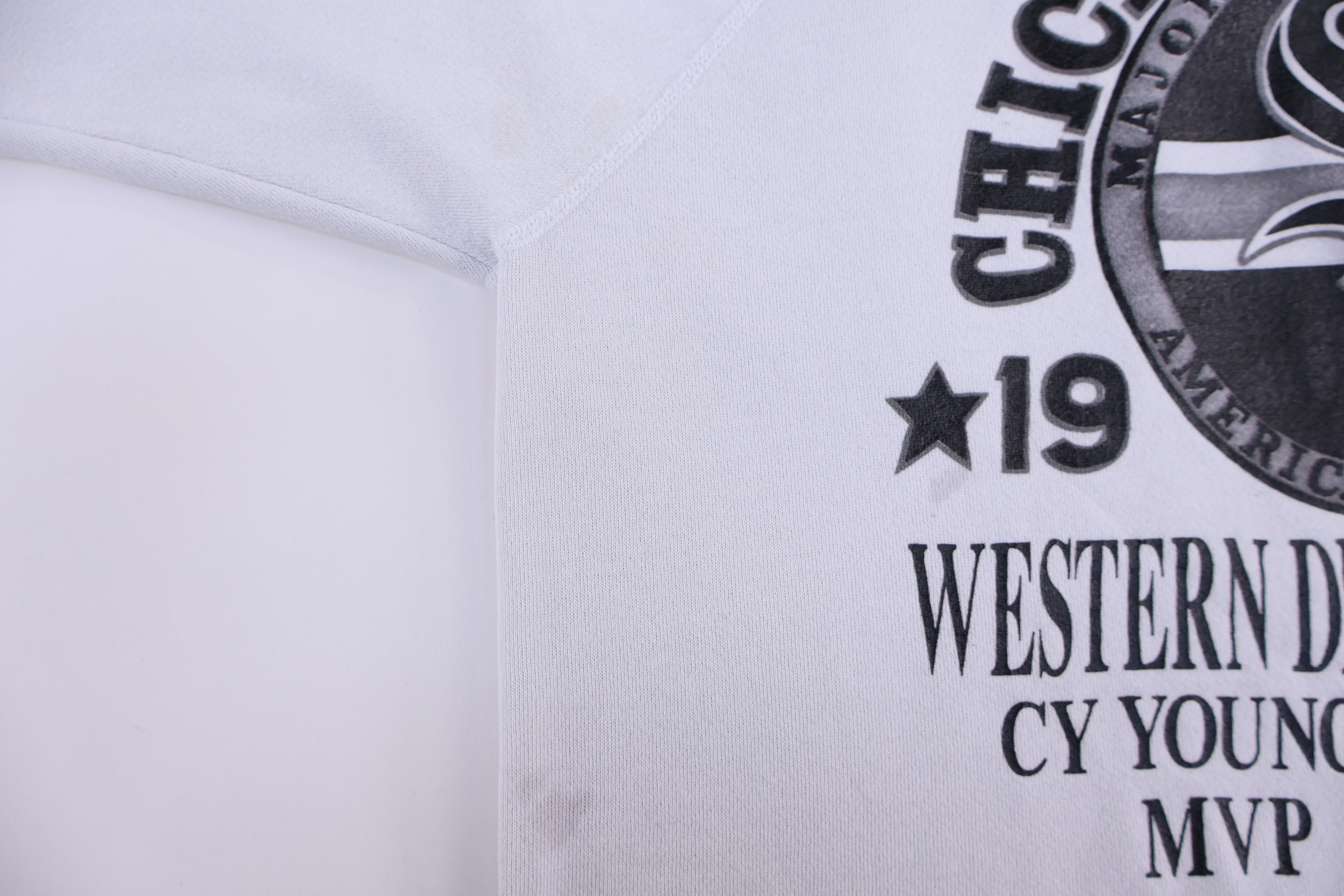 1993 Chicago White Sox Baseball Sweatshirt - Sweatshirt - Thrifted Threads