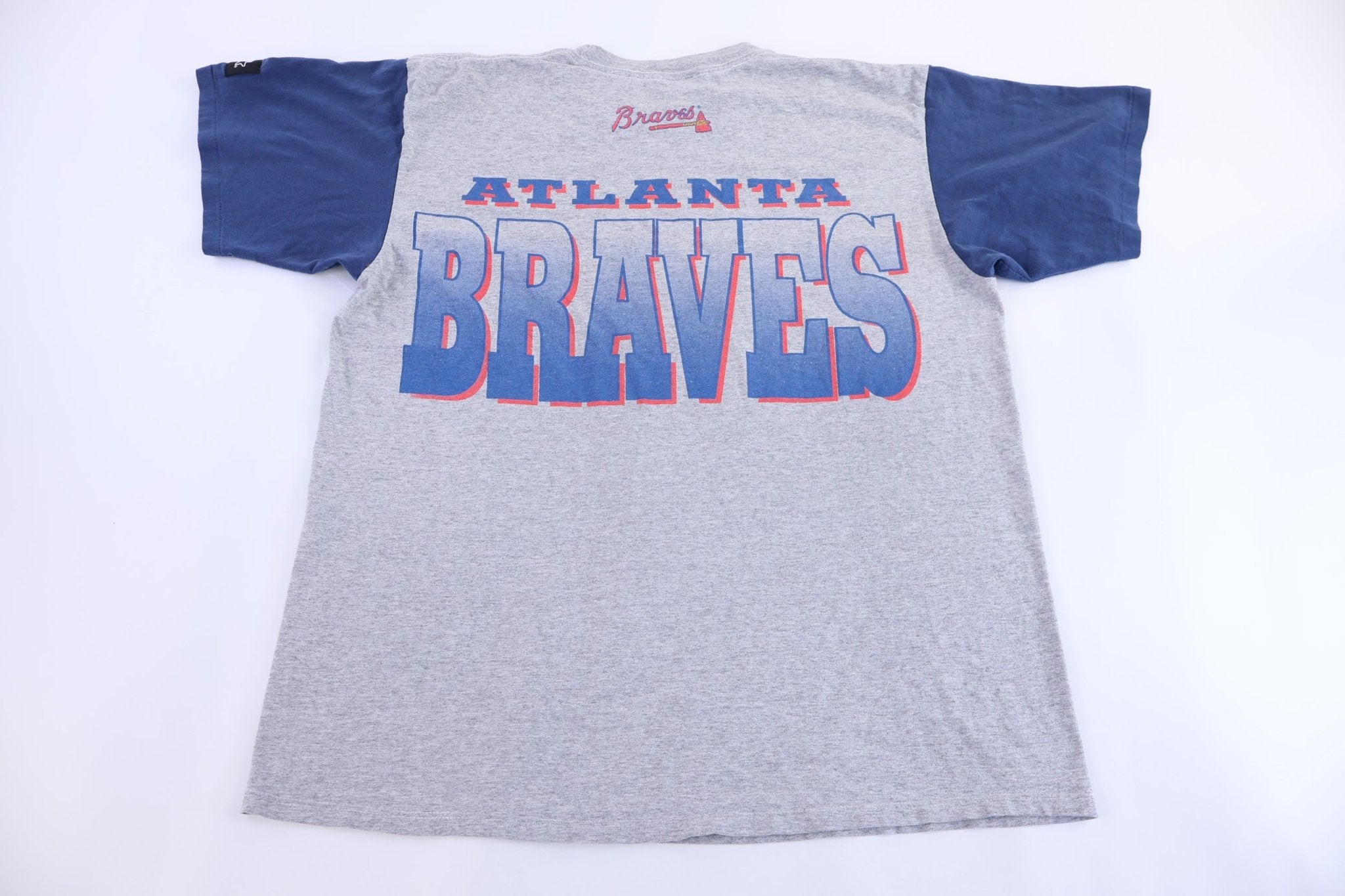 1993 Starter Atlanta Braves Baseball T-shirt - Shirts & Tops - Thrifted Threads