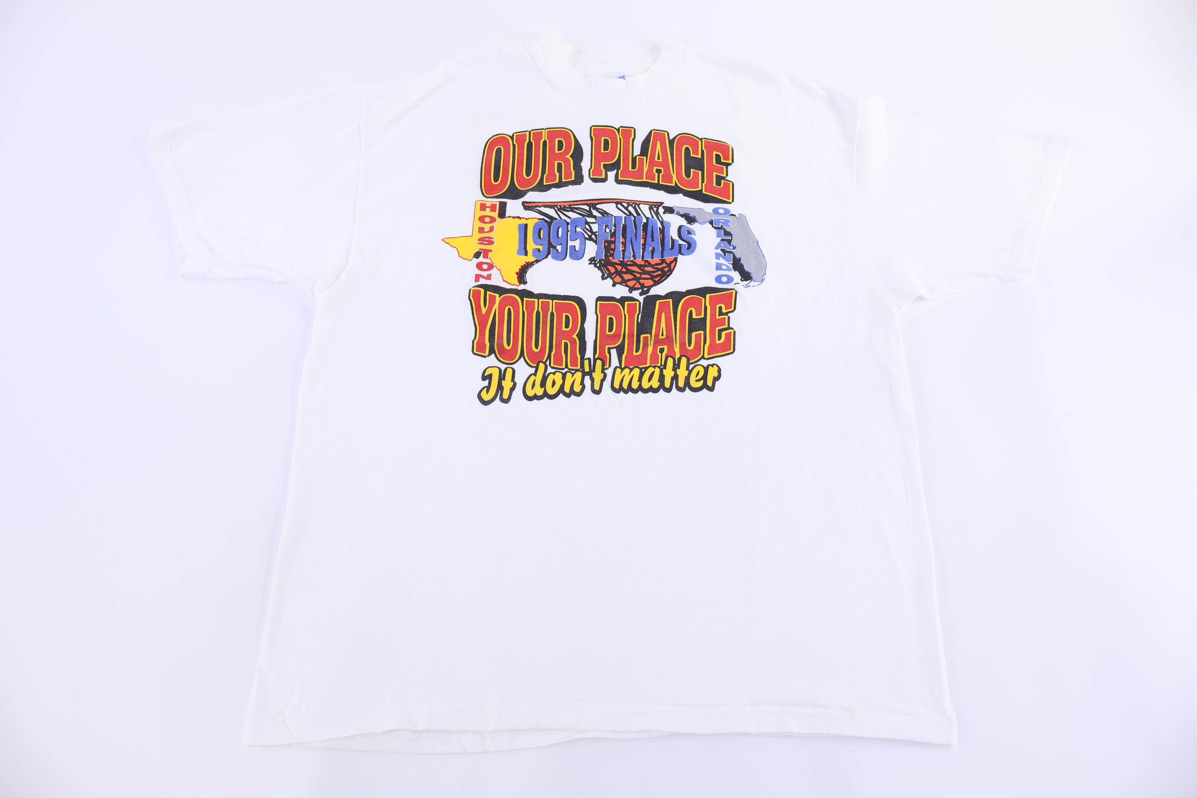 1995 NCAA Finals Houston Vs Colorado T-shirt - Shirts & Tops - Thrifted Threads