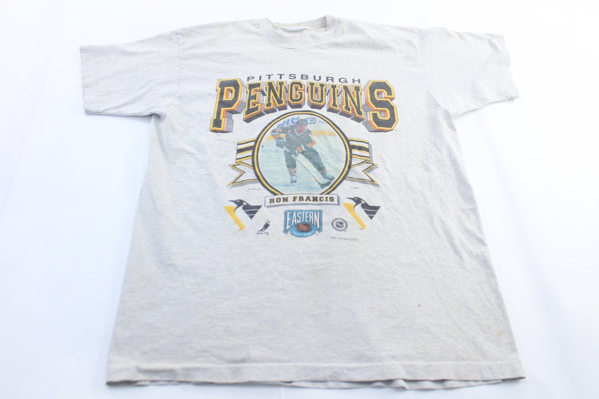 1995 Pittsburgh Penguins Ron Francis Graphic T-Shirt - T-Shirt - Thrifted Threads