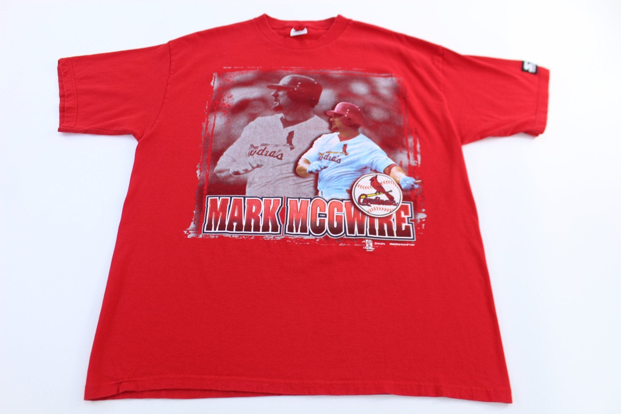 1997 Mark McGwire St. Louis Cardinals Baseball T-shirt - ThriftedThreads.com