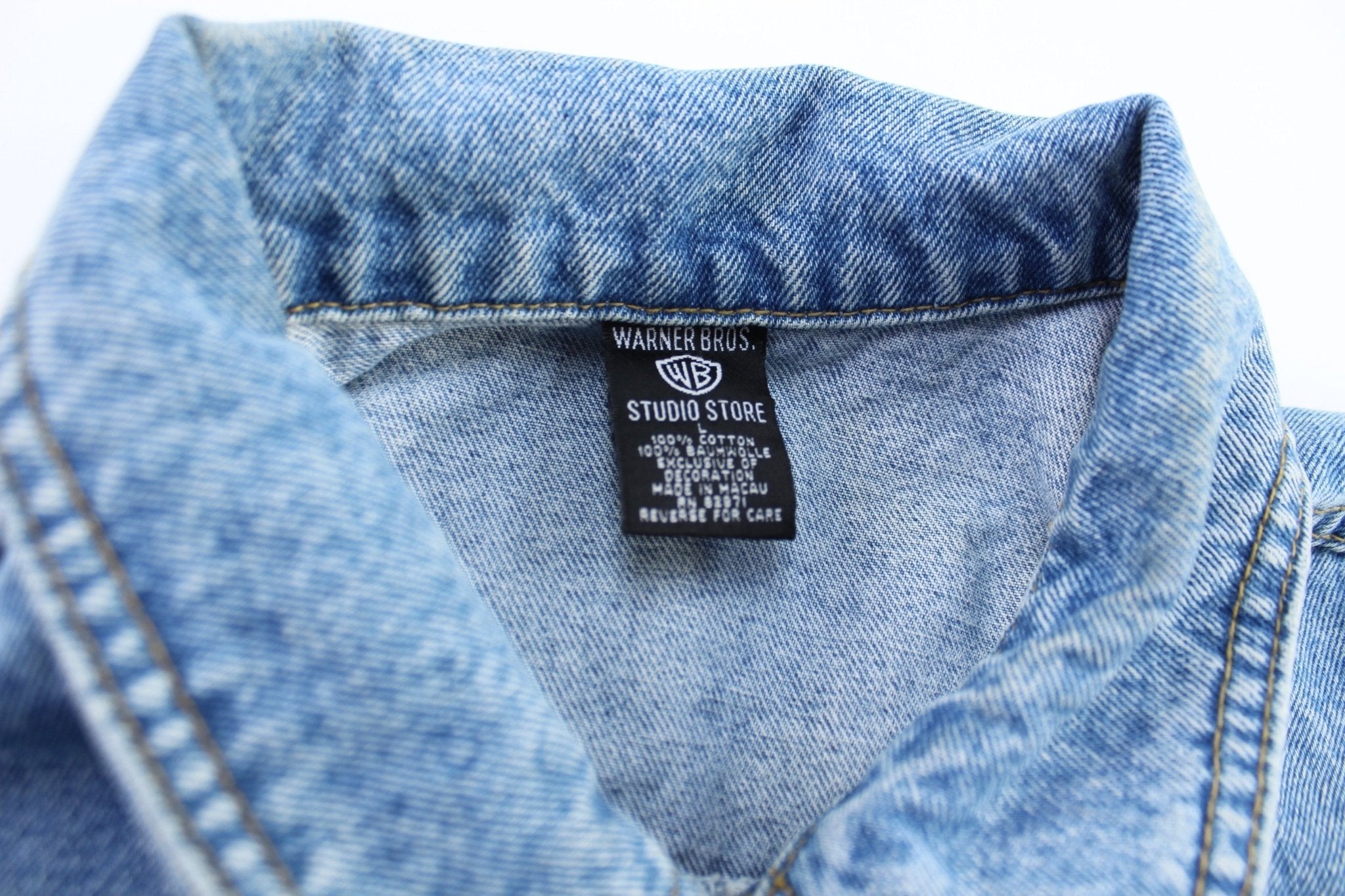 1997 Warner Bros Embroidered Tas Las Vegas Denim Jacket - Jacket - Thrifted Threads
