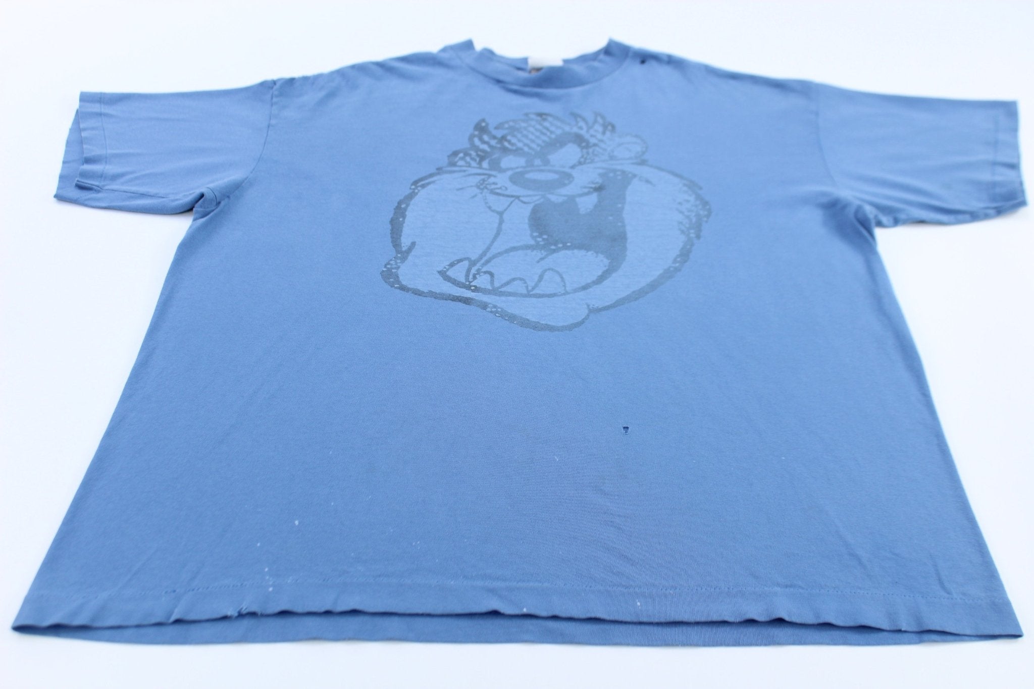 1997 Warner Bros Tasmanian Devil Graphic T-Shirt - ThriftedThreads.com