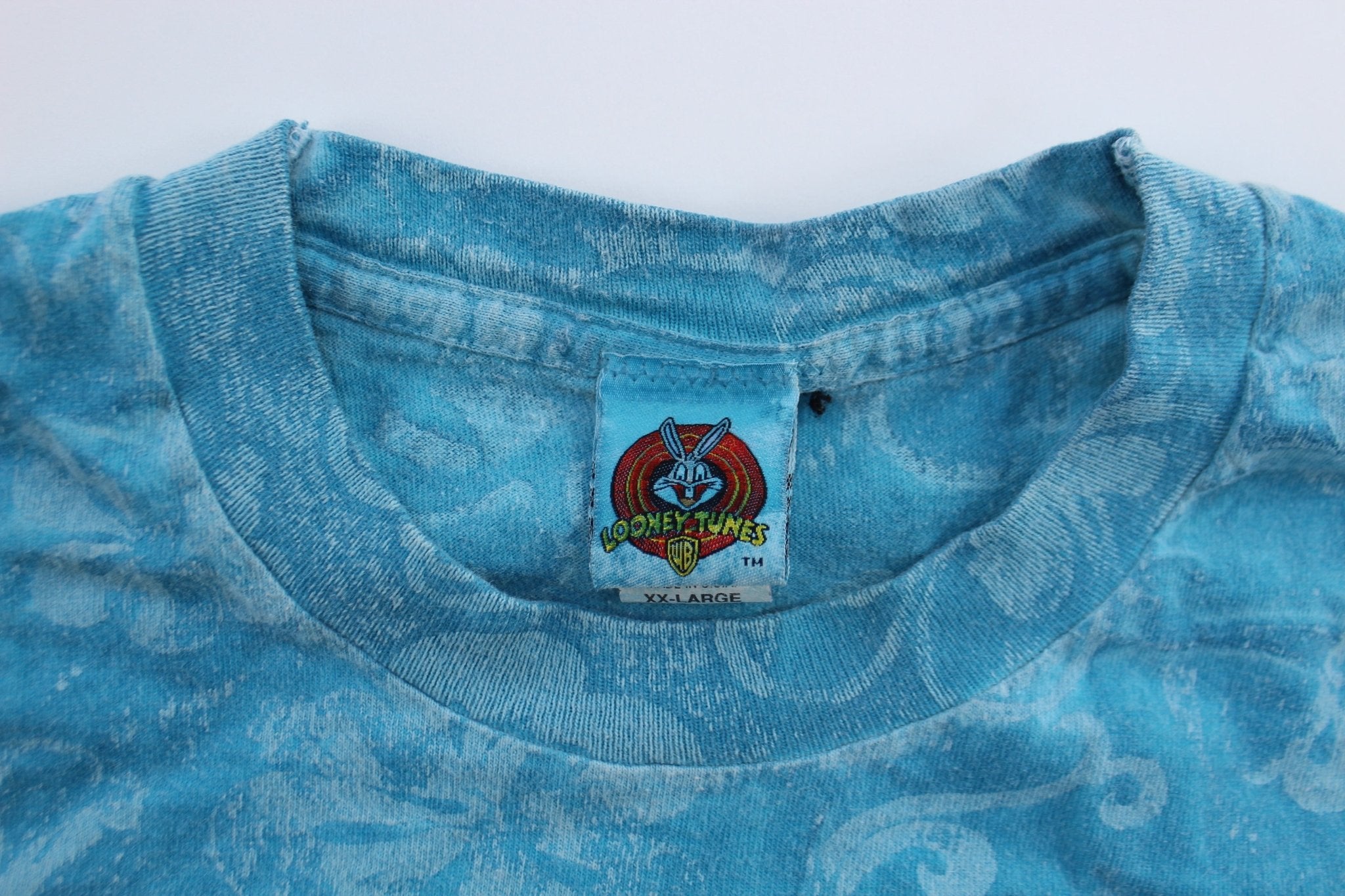 1998 Looney Tunes Tweety Do I Look Like I Care T-Shirt - ThriftedThreads.com