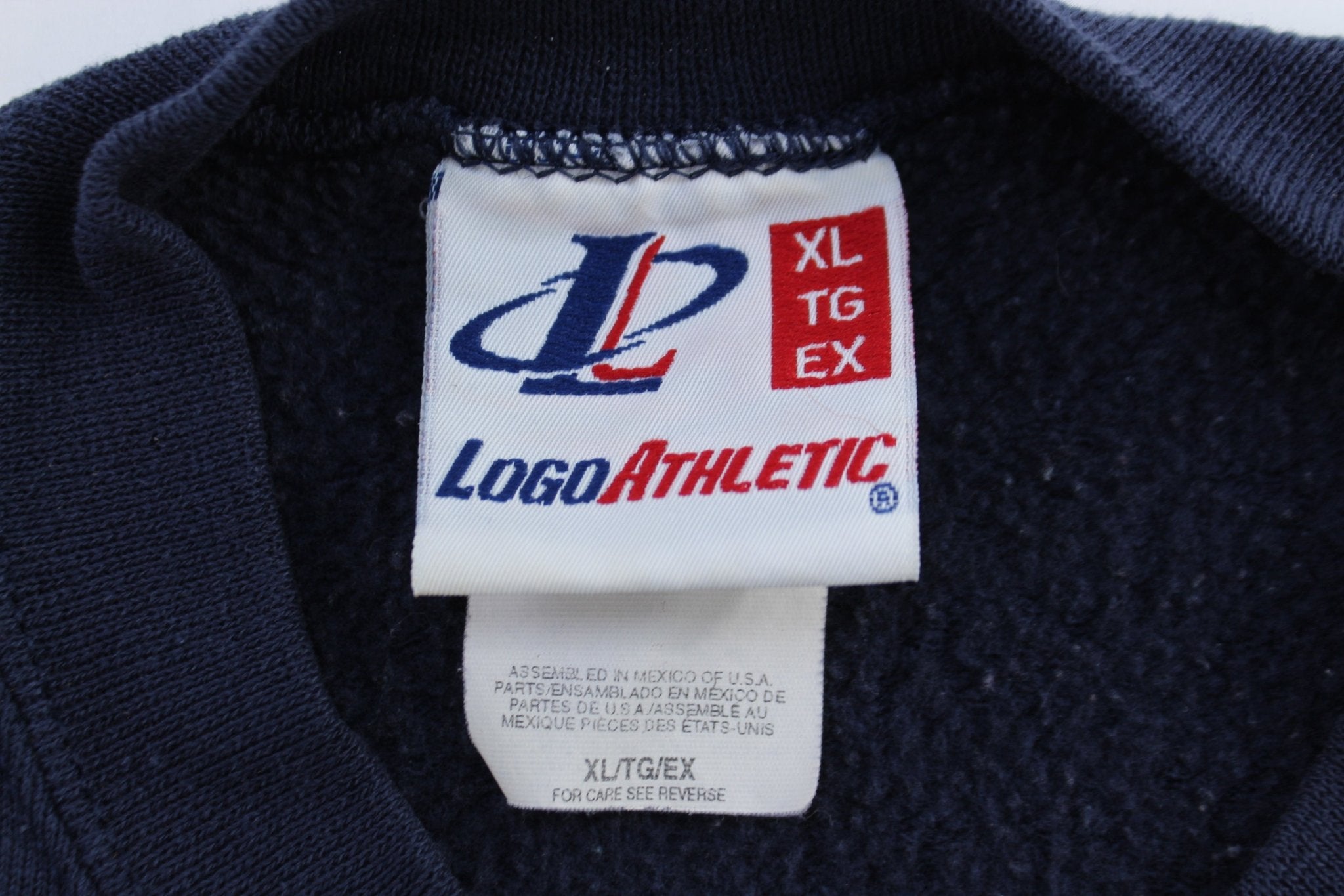 1999 Denver Broncos Football Back to Back SuperBowl Champions Sweatshirt - ThriftedThreads.com