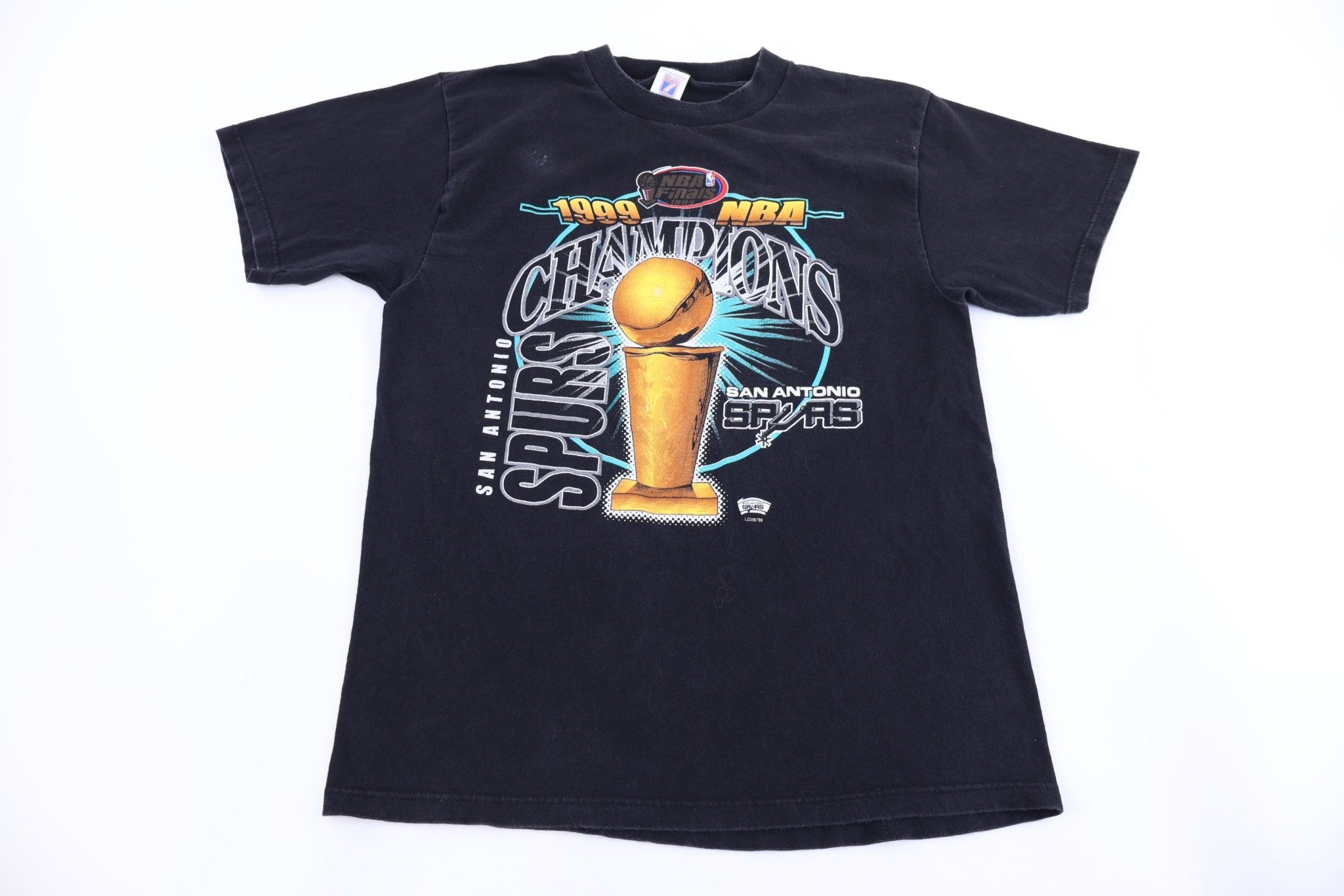 1999 San Antonio Spurs Basketball T-shirt - Shirts & Tops - Thrifted Threads