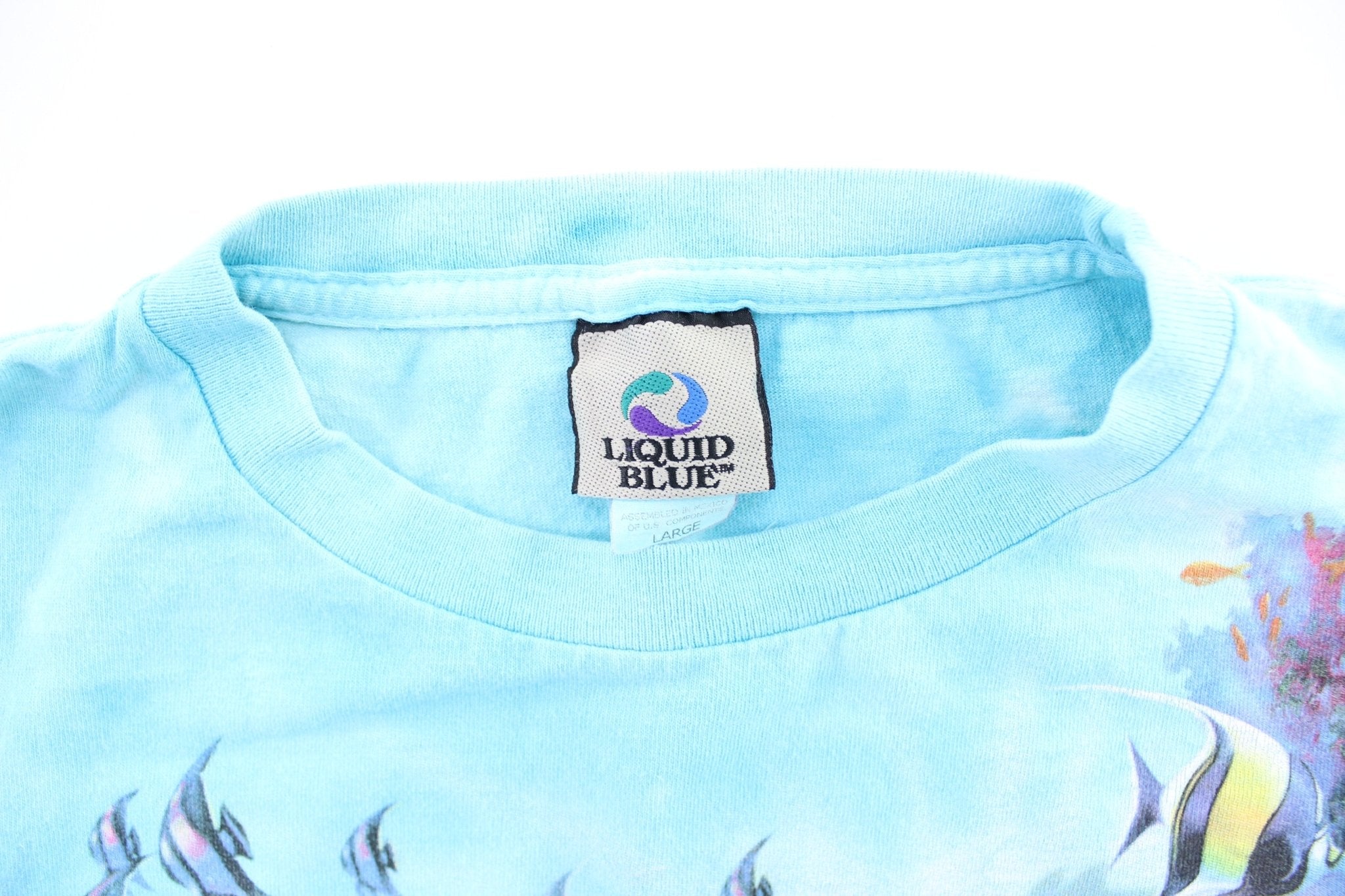 2000 Liquid Blue Ocean Life T-Shirt - ThriftedThreads.com
