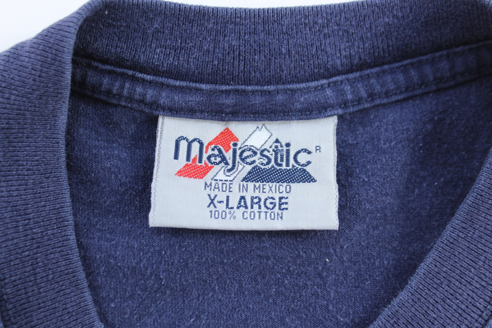 2000 Minnesota Twins Baseball Majestic T-Shirt - ThriftedThreads.com