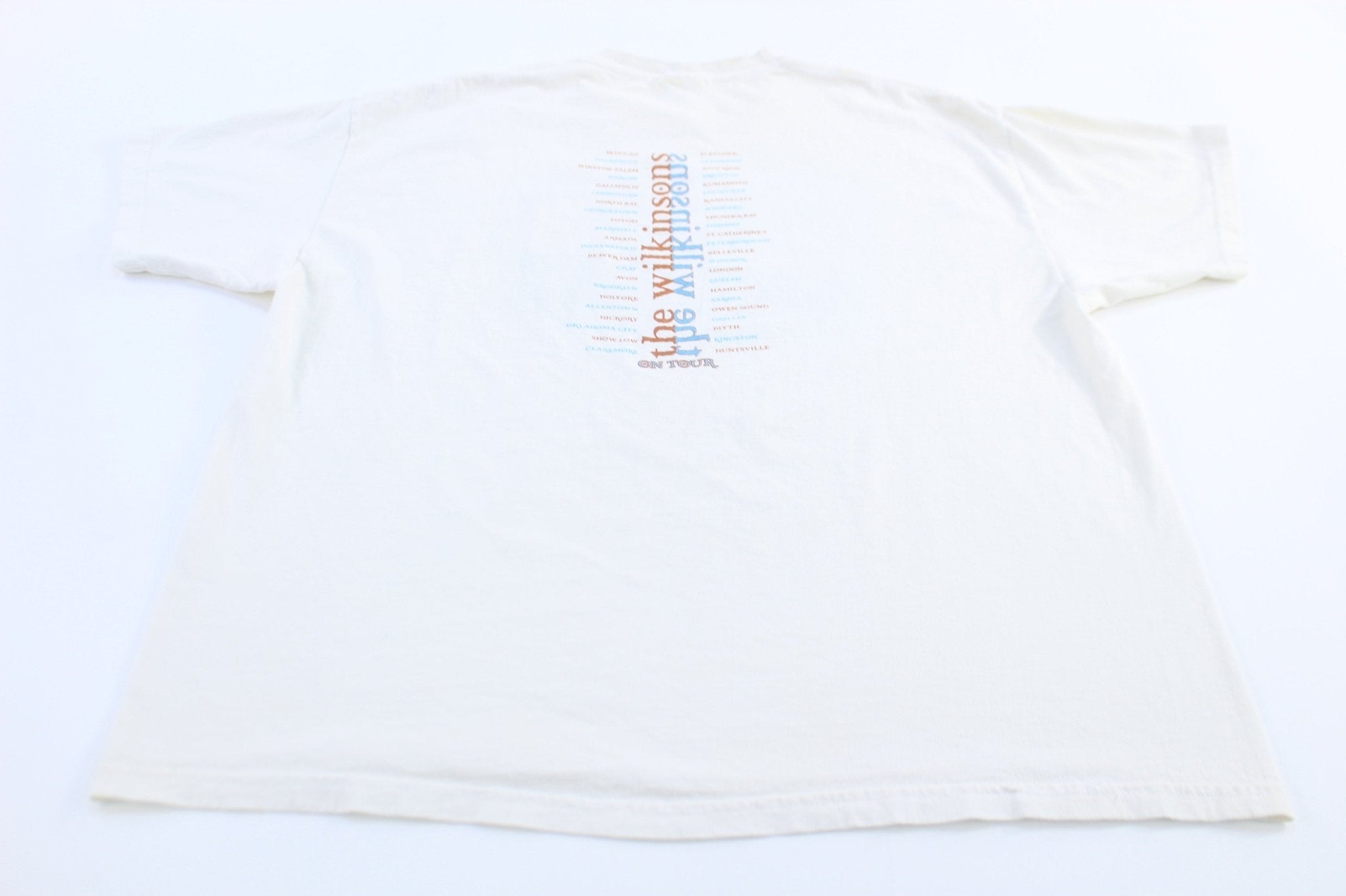 2000 The Wilkinson's Country On Tour T-shirt - ThriftedThreads.com