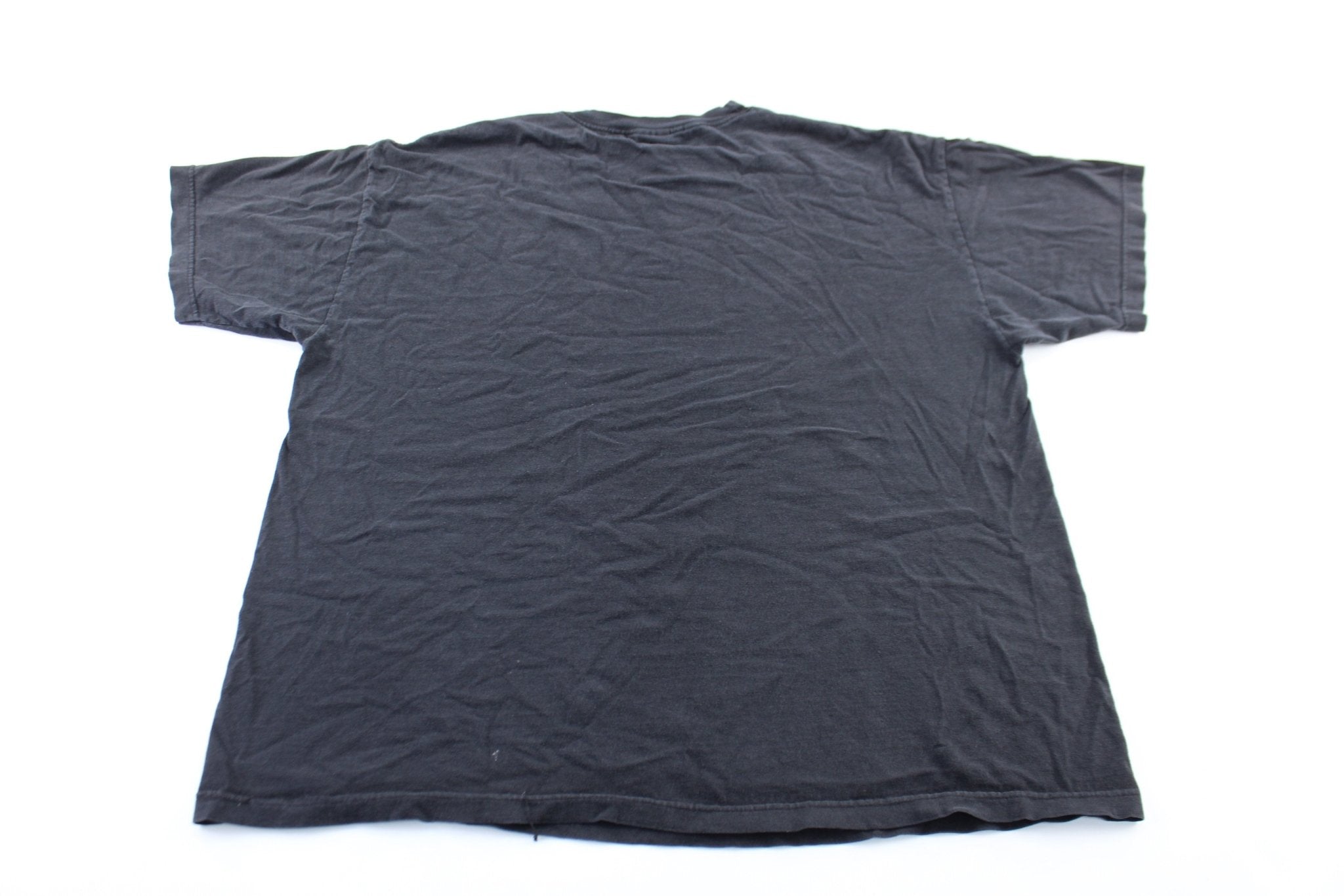 2000 Wildlife Graphic T - Shirt - ThriftedThreads.com