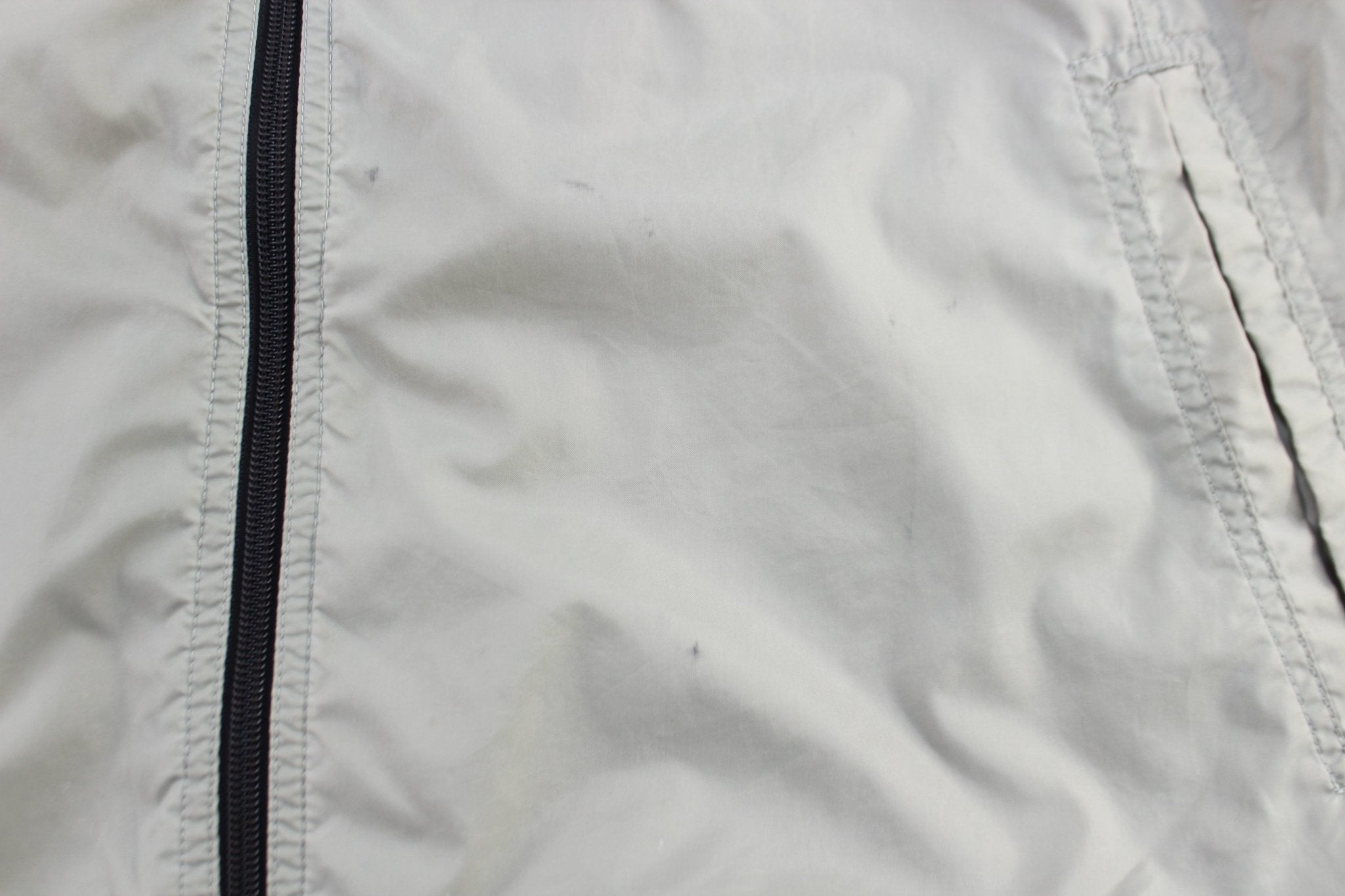 2000s Nike Embroidered Logo Grey, Black, & White Zip Up Jacket - ThriftedThreads.com