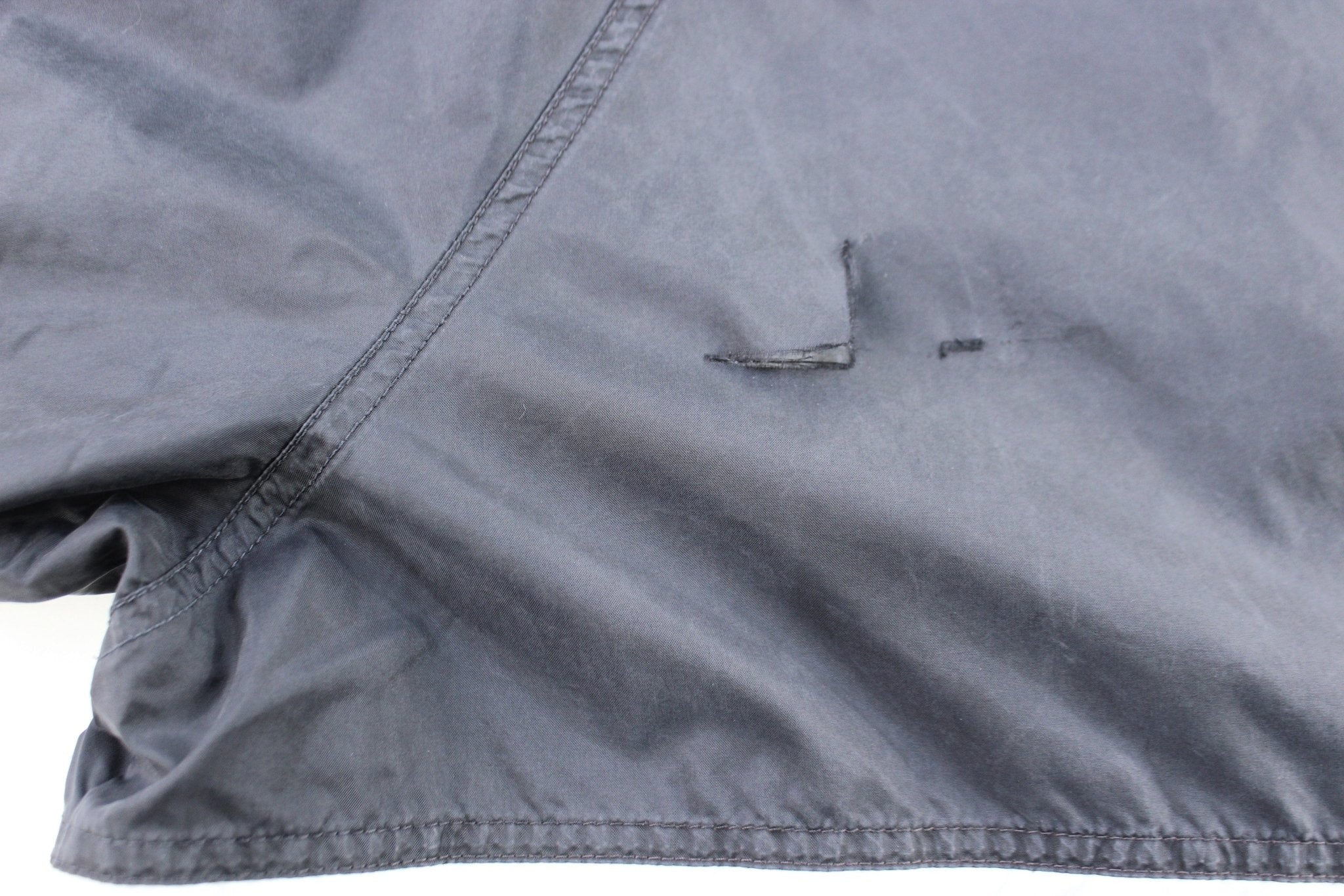 2000s Nike Embroidered Logo Grey, Black, & White Zip Up Jacket - ThriftedThreads.com