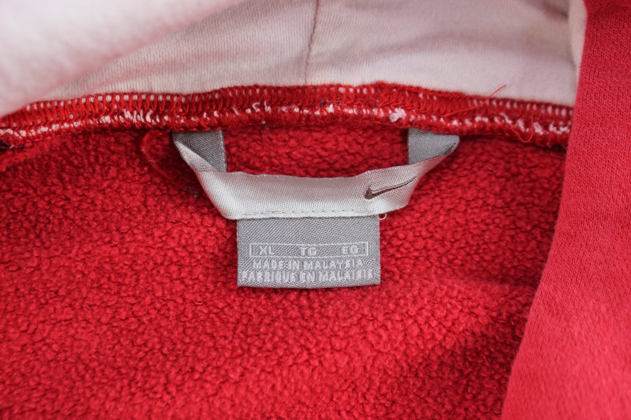 2000's Nike Spellout Embroidered Logo Red & Blue Striped Hoodie - ThriftedThreads.com