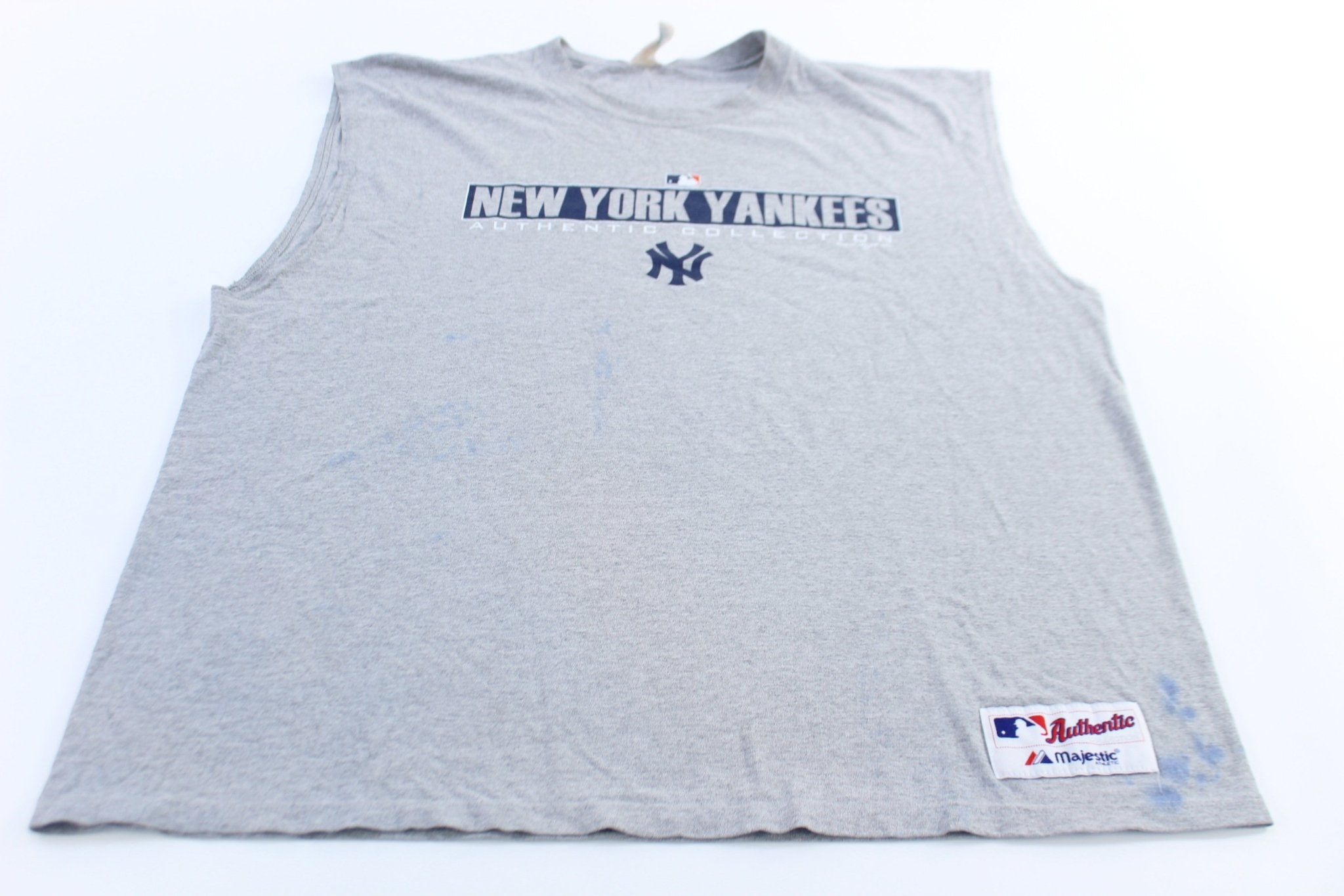 2001 New York Yankees Majestic Tank Top - ThriftedThreads.com