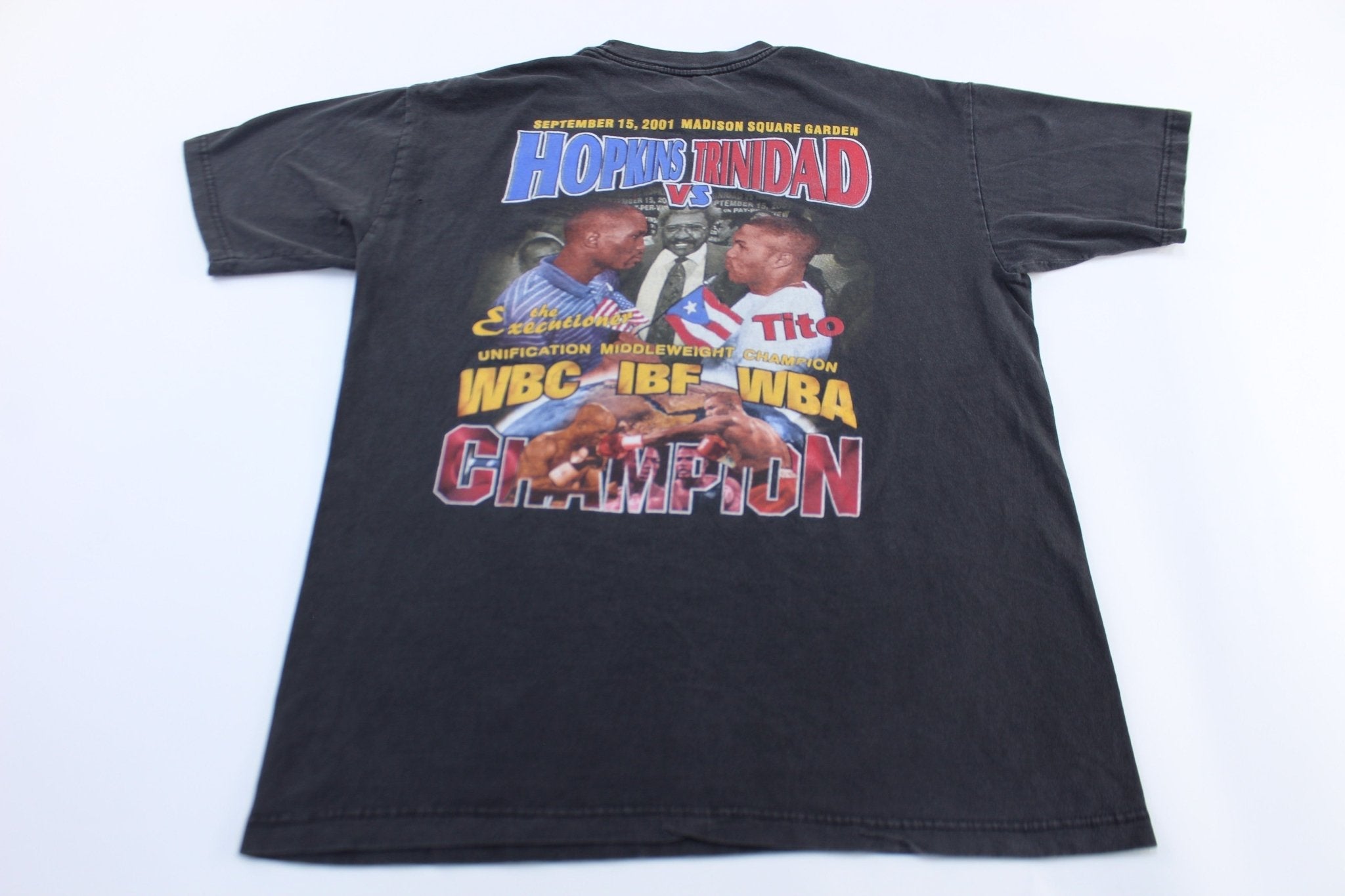 2001 Trinidad Vs Hopkins Madison Square Garden Graphic T-shirt - Shirts & Tops - Thrifted Threads