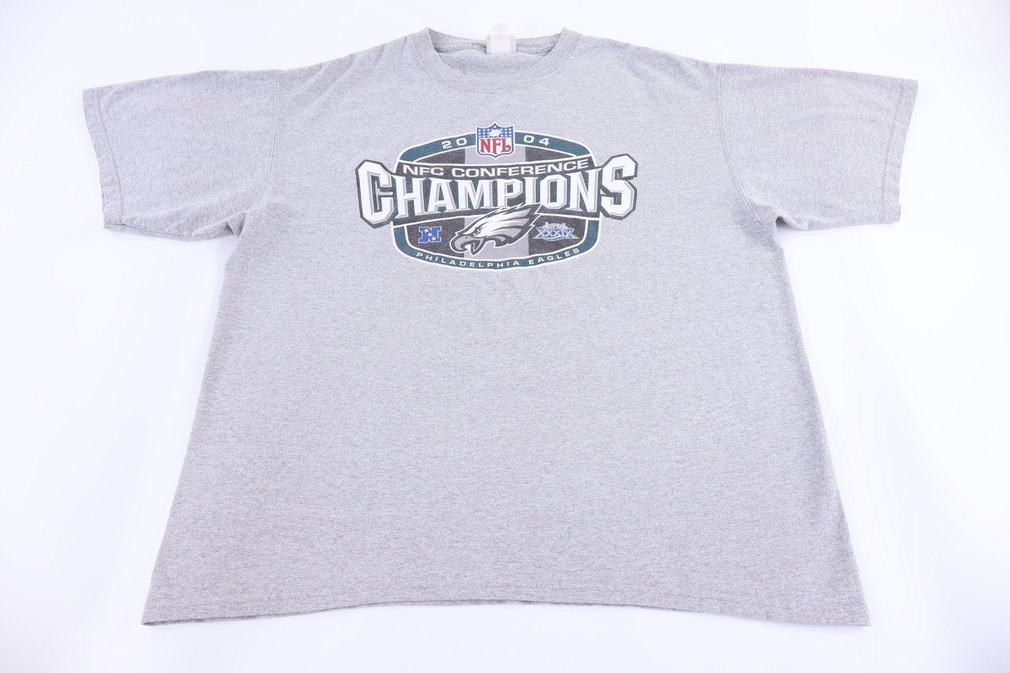 2004 Philadelphia Eagles NFC Conference T-shirt - Shirts & Tops - Thrifted Threads