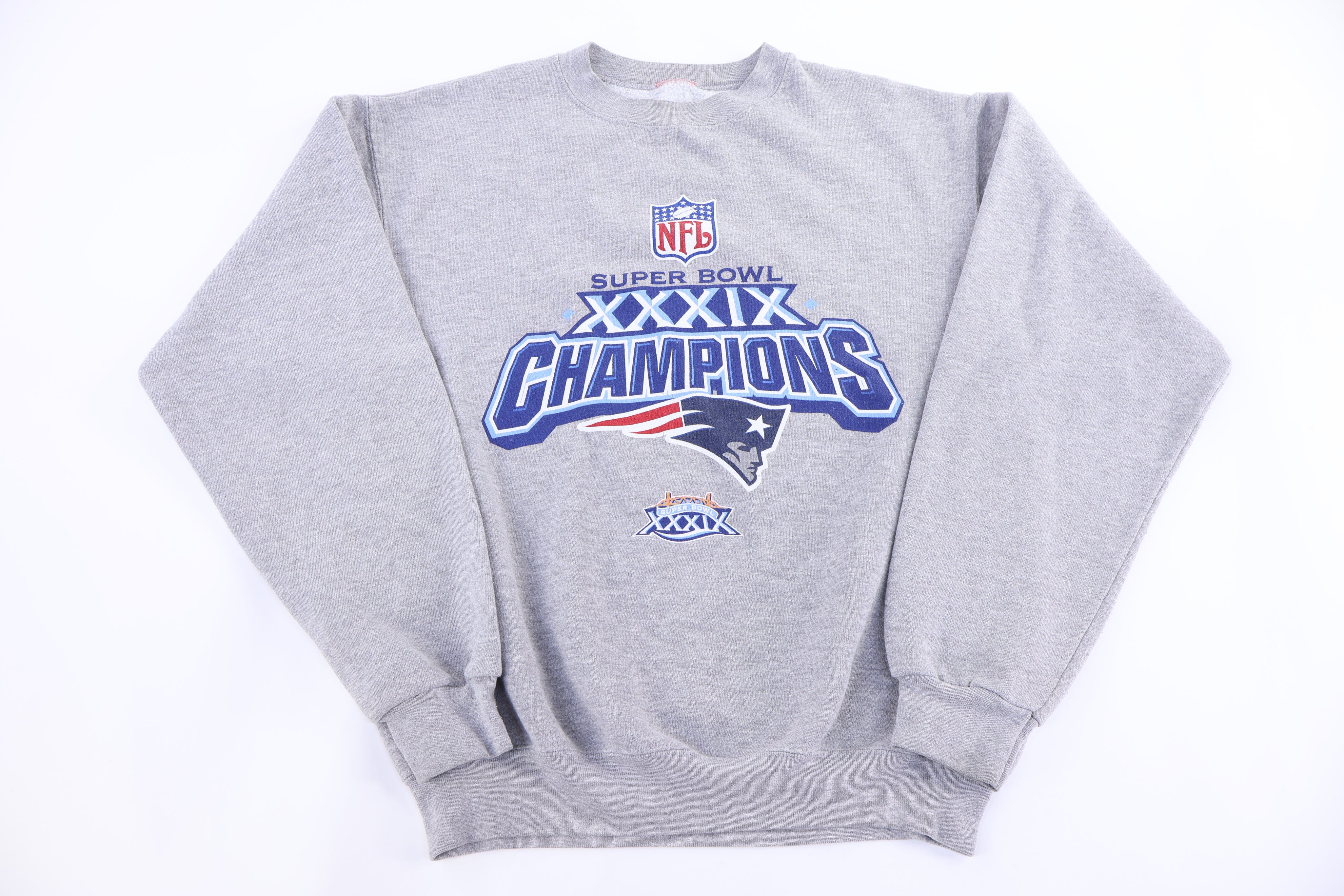 2005 New England Patriots Super Bowl Champions Sweatshirt - Sweatshirt - Thrifted Threads