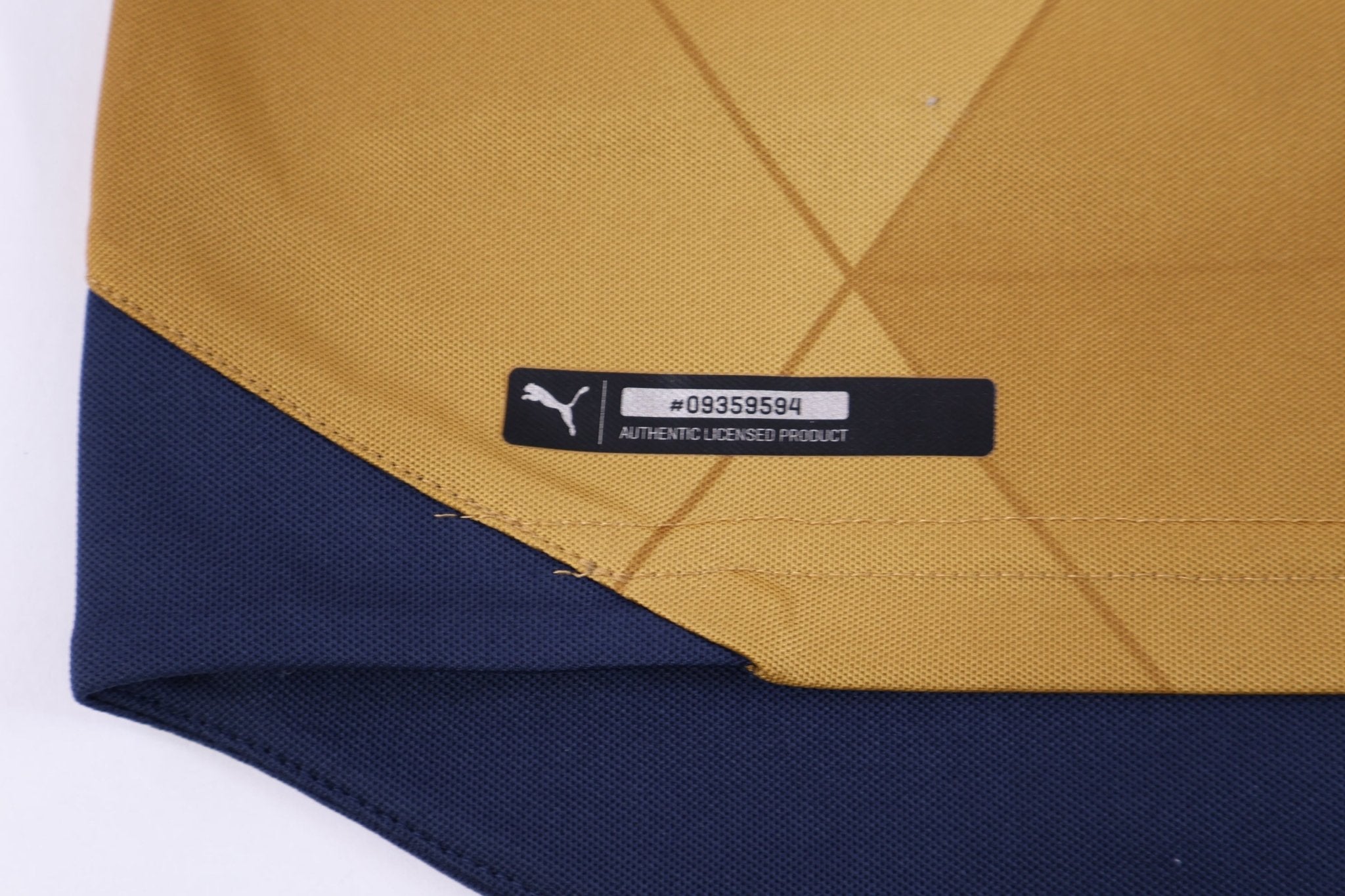 2015/16 Puma Arsenal Away Soccer Jersey - Jerseys/Tanks - Thrifted Threads