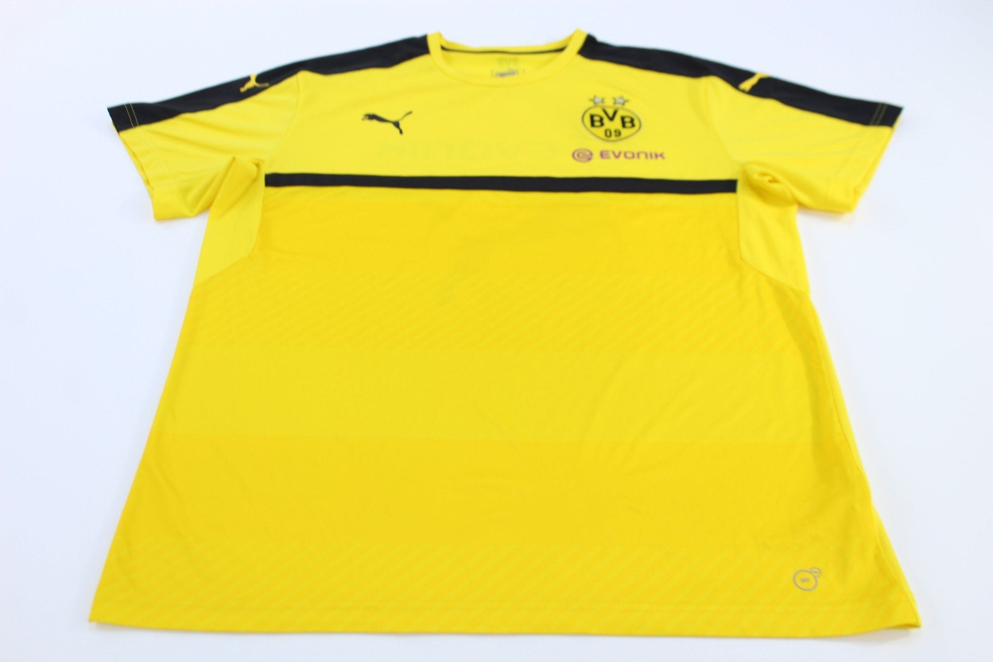 2016 - 17 Borussia Dortmund Puma Soccer Training Jersey - ThriftedThreads.com