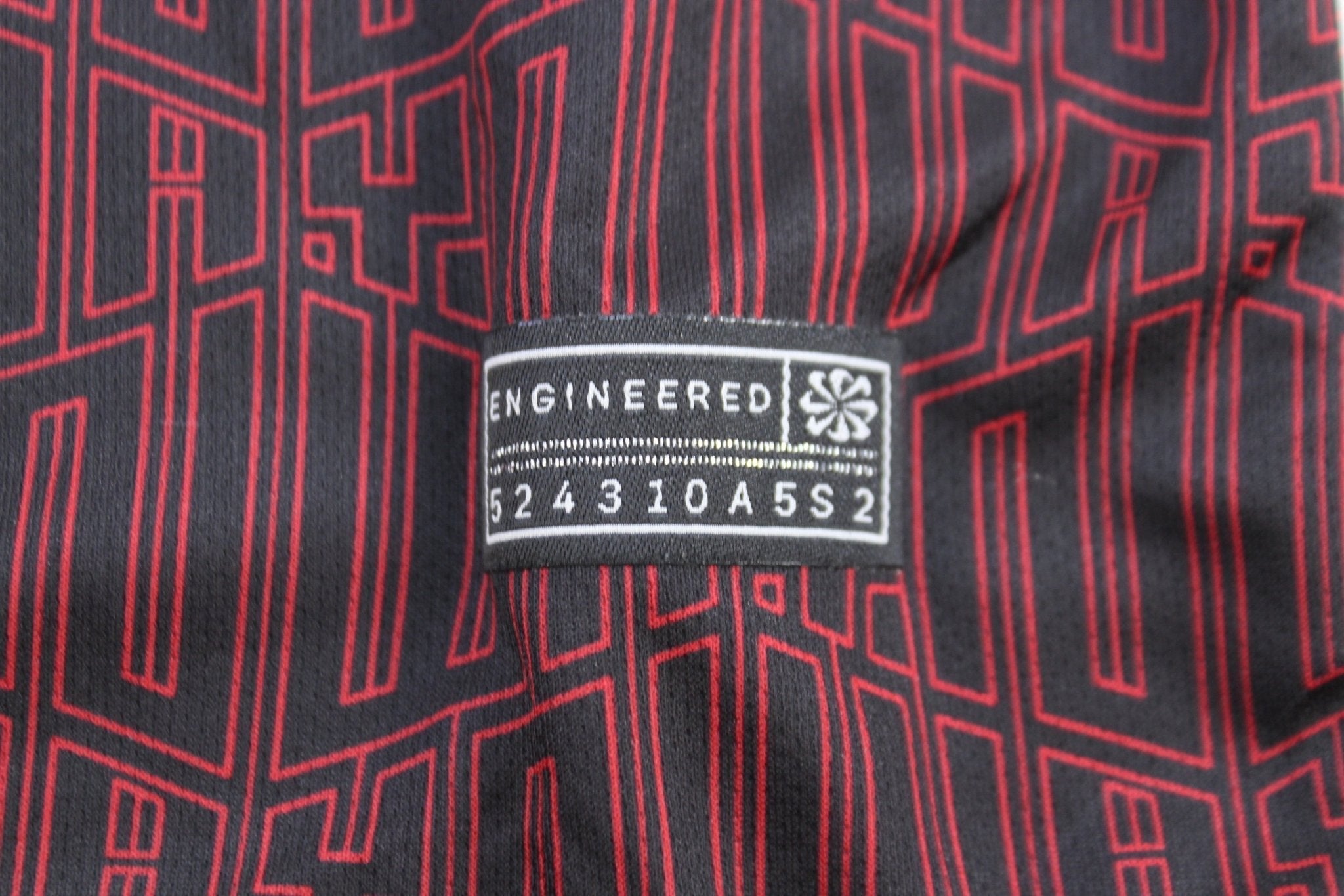 2022/23 Nike Liverpool F.C. Soccer Jersey - Jerseys/Tanks - Thrifted Threads