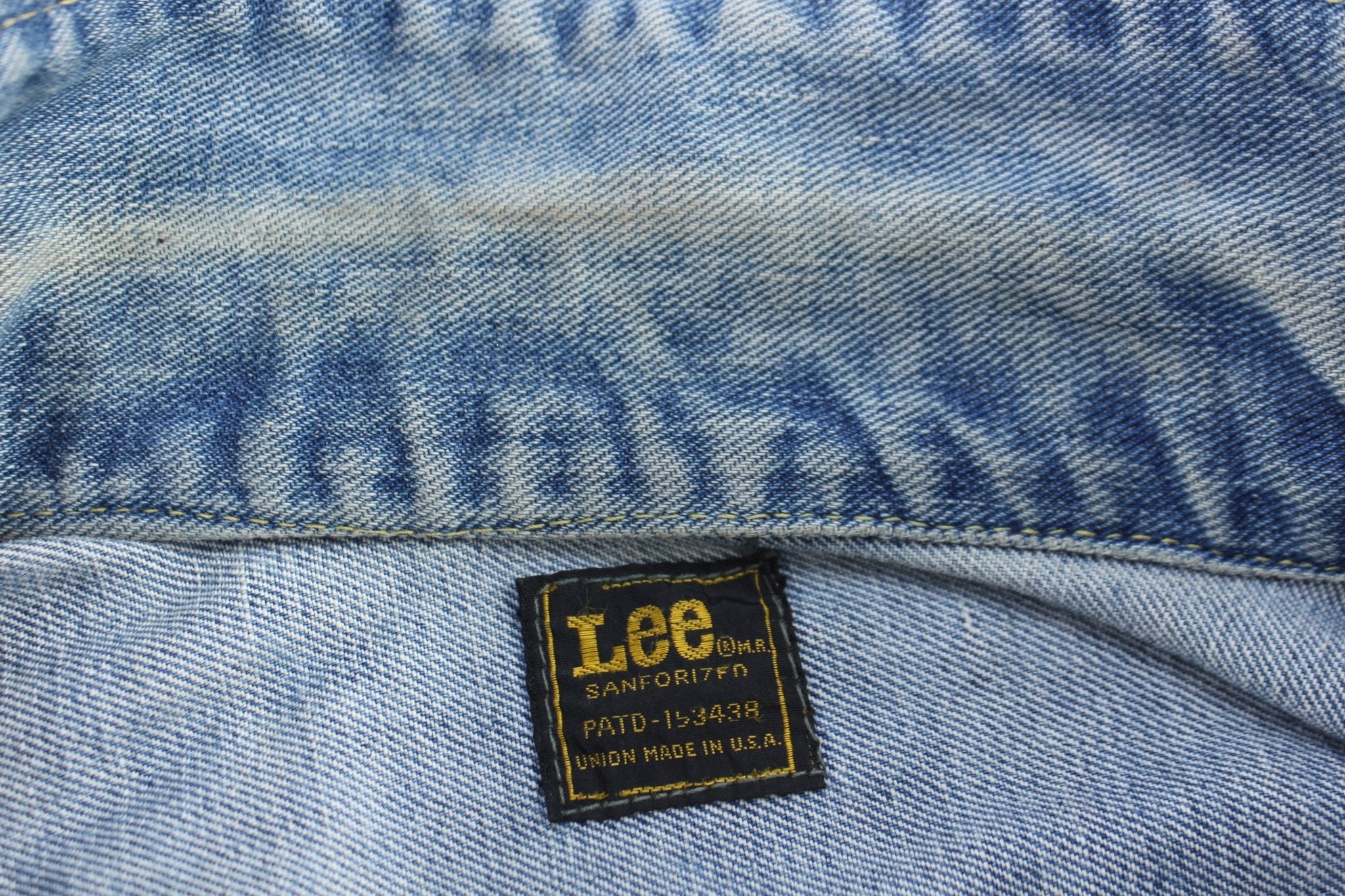 70's Lee Dark Wash Denim Jacket - Jacket - Thrifted Threads