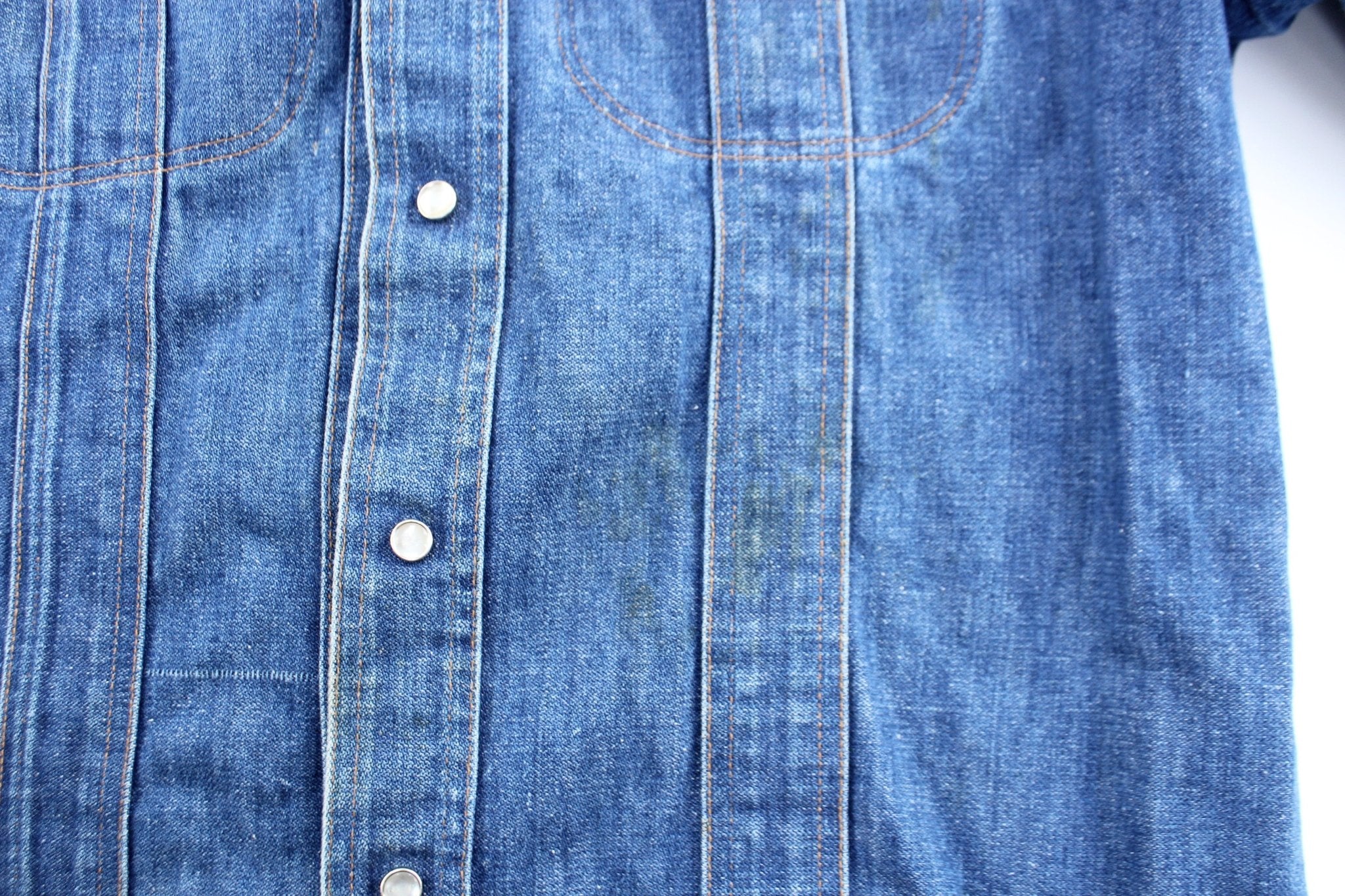 70's Sedgefield Do Nothing Denim Pearl Snap LS Button Up - ThriftedThreads.com