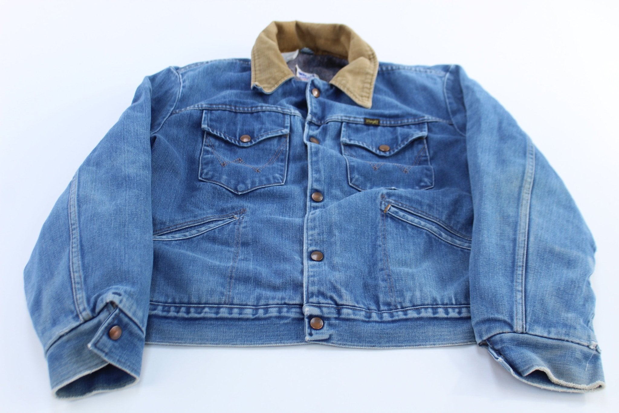 70’s Wrangler No Fault Denim Blanket Lined Trucker Jacket - ThriftedThreads.com