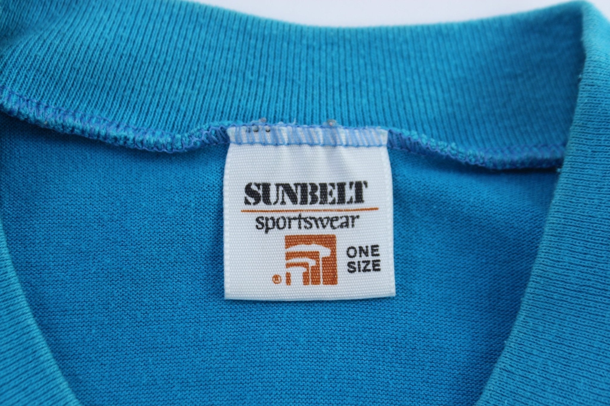 80's Duck N' Roll Graphic T-Shirt - T-Shirts - Thrifted Threads