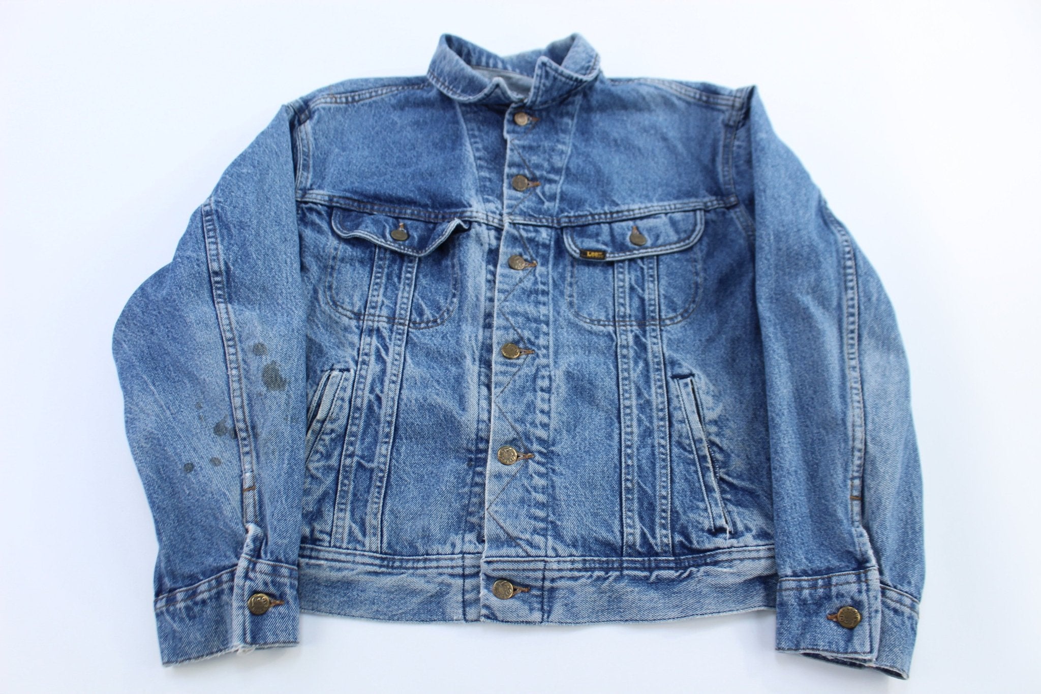 80's Lee Medium Wash Denim Trucker Jacket - ThriftedThreads.com