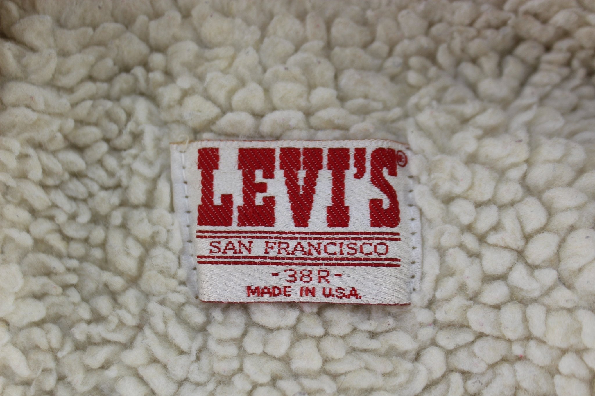 80's Levi's Medium Wash Sherpa Lined Trucker Jacket - Jacket - Thrifted Threads