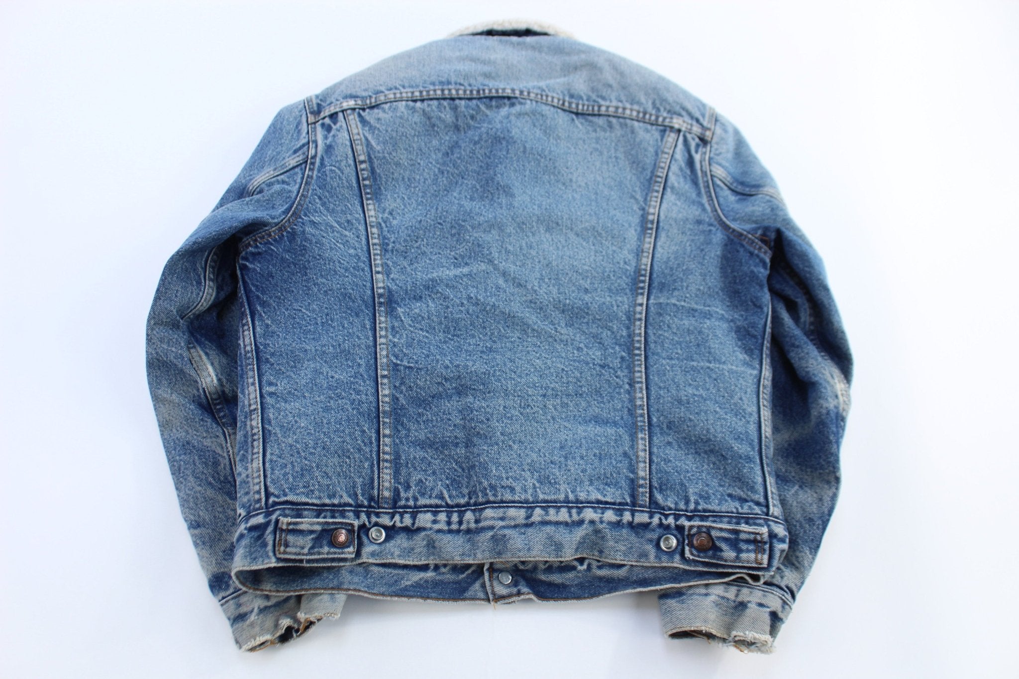 80's Levi's Medium Wash Sherpa Lined Trucker Jacket - Jacket - Thrifted Threads