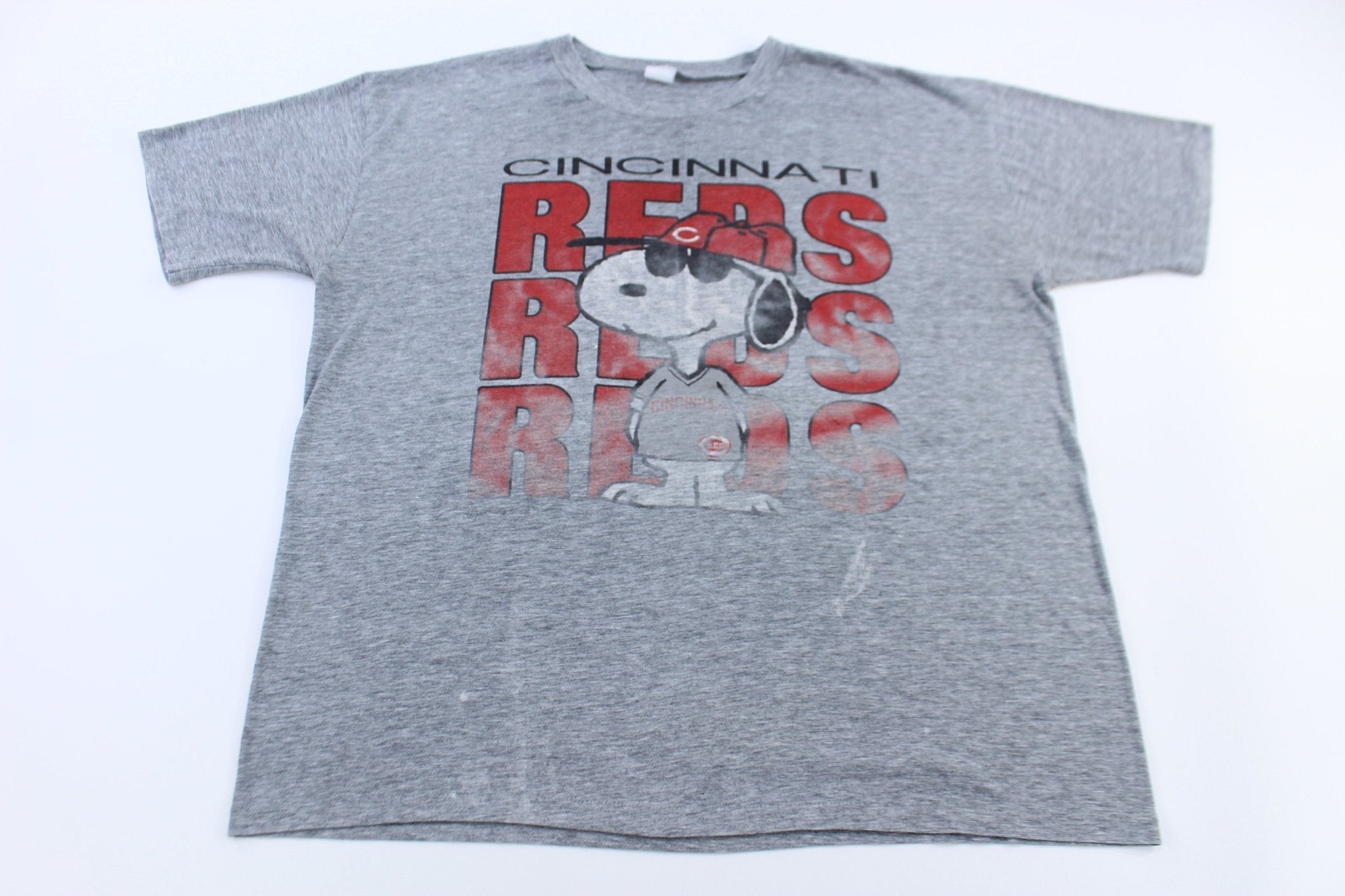 80's Snoopy Cincinnati Reds Baseball T-shirt - Shirts & Tops - Thrifted Threads