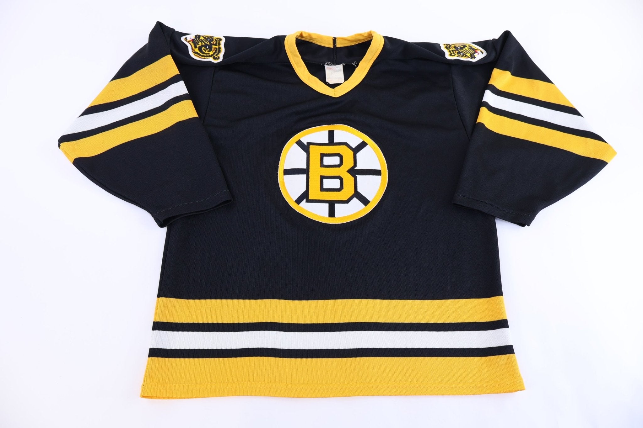90's Boston Bruins Hockey Jersey - Jerseys/Tanks - Thrifted Threads