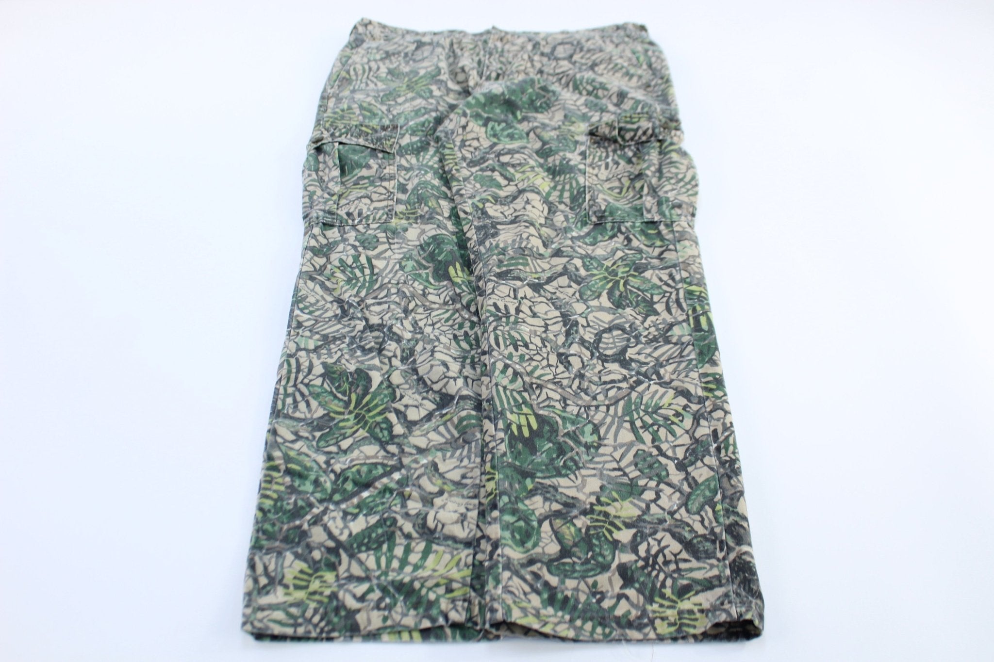 90's Bush Country Camo Cargo Pants - Pants/Shorts - Thrifted Threads