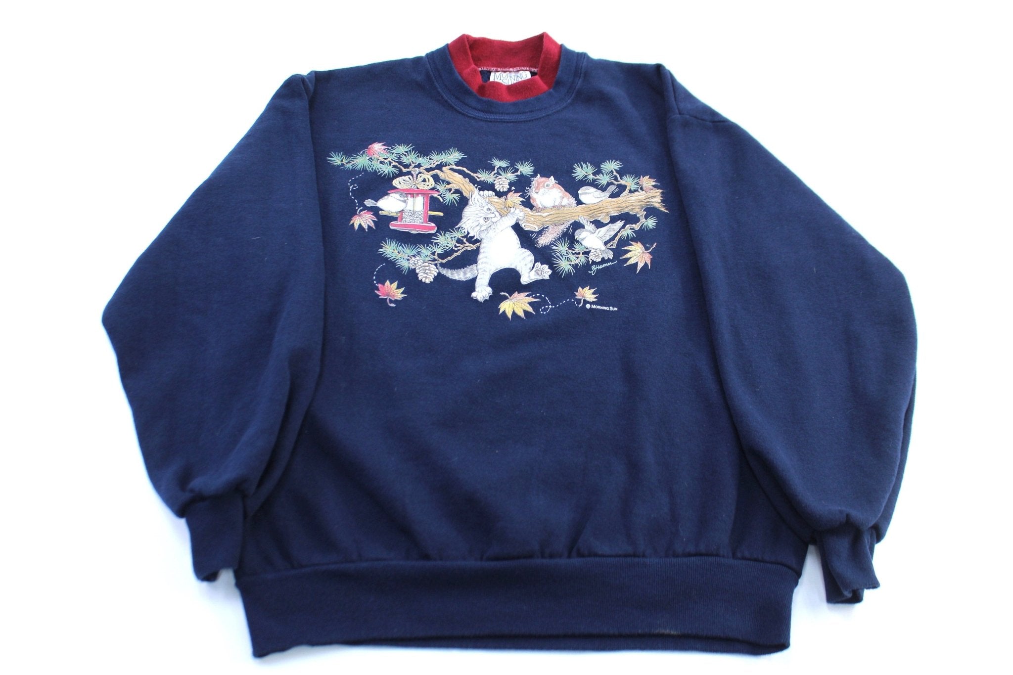 90's Cats & Nature Graphic Sweatshirt - ThriftedThreads.com