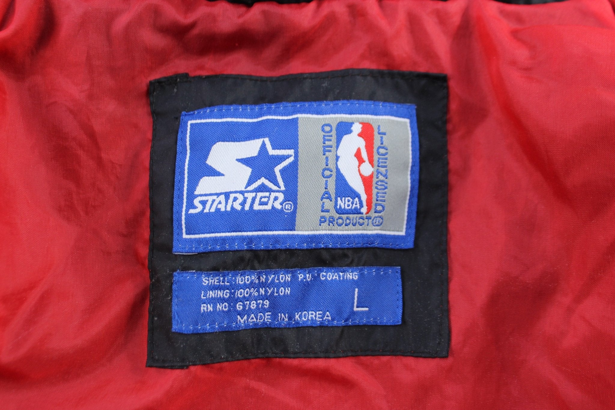 90's Chicago Bulls Basketball Embroidered Starter Zip Up Jacket - ThriftedThreads.com