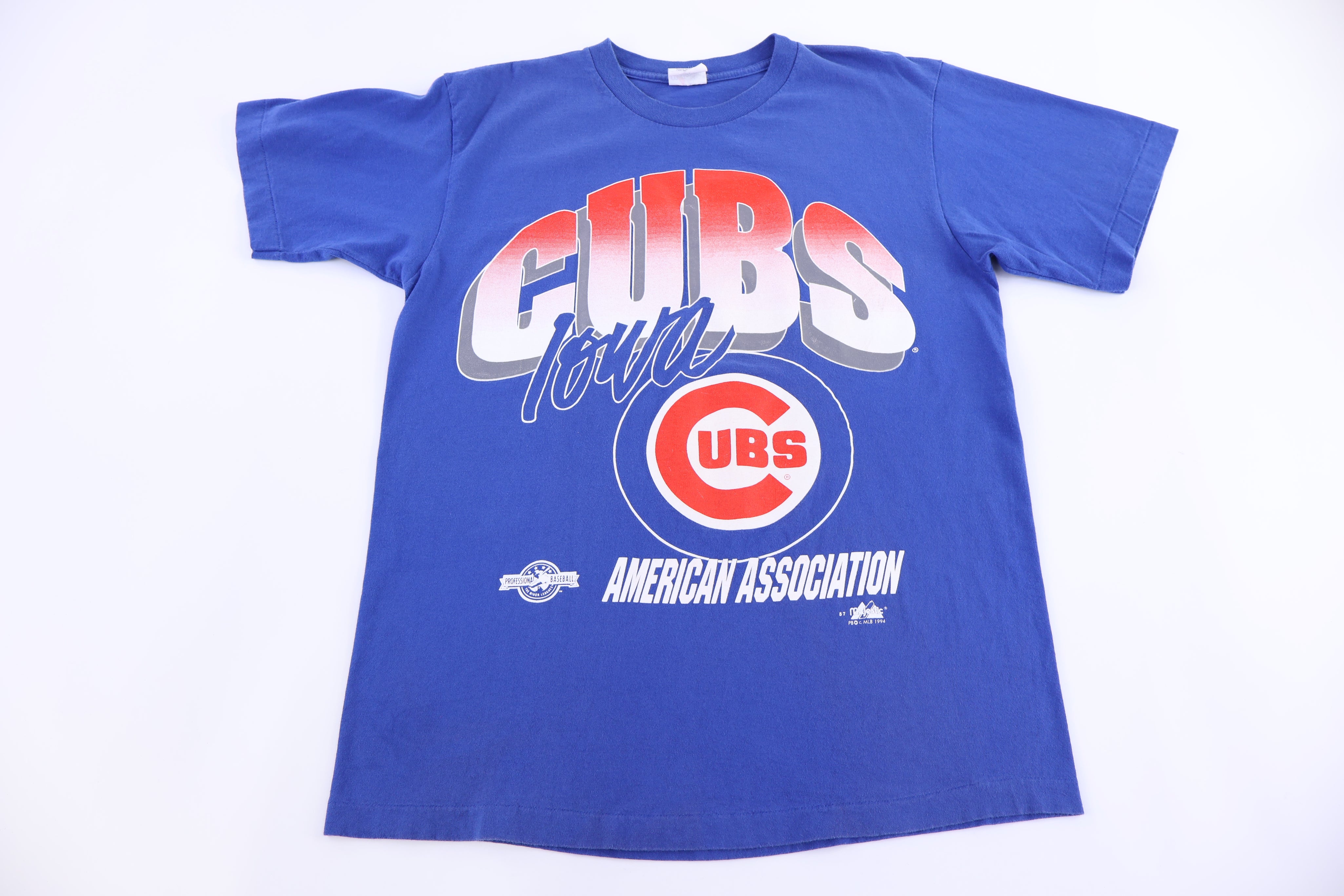 90's Chicago Cubs Baseball T-shirt - Shirts & Tops - Thrifted Threads