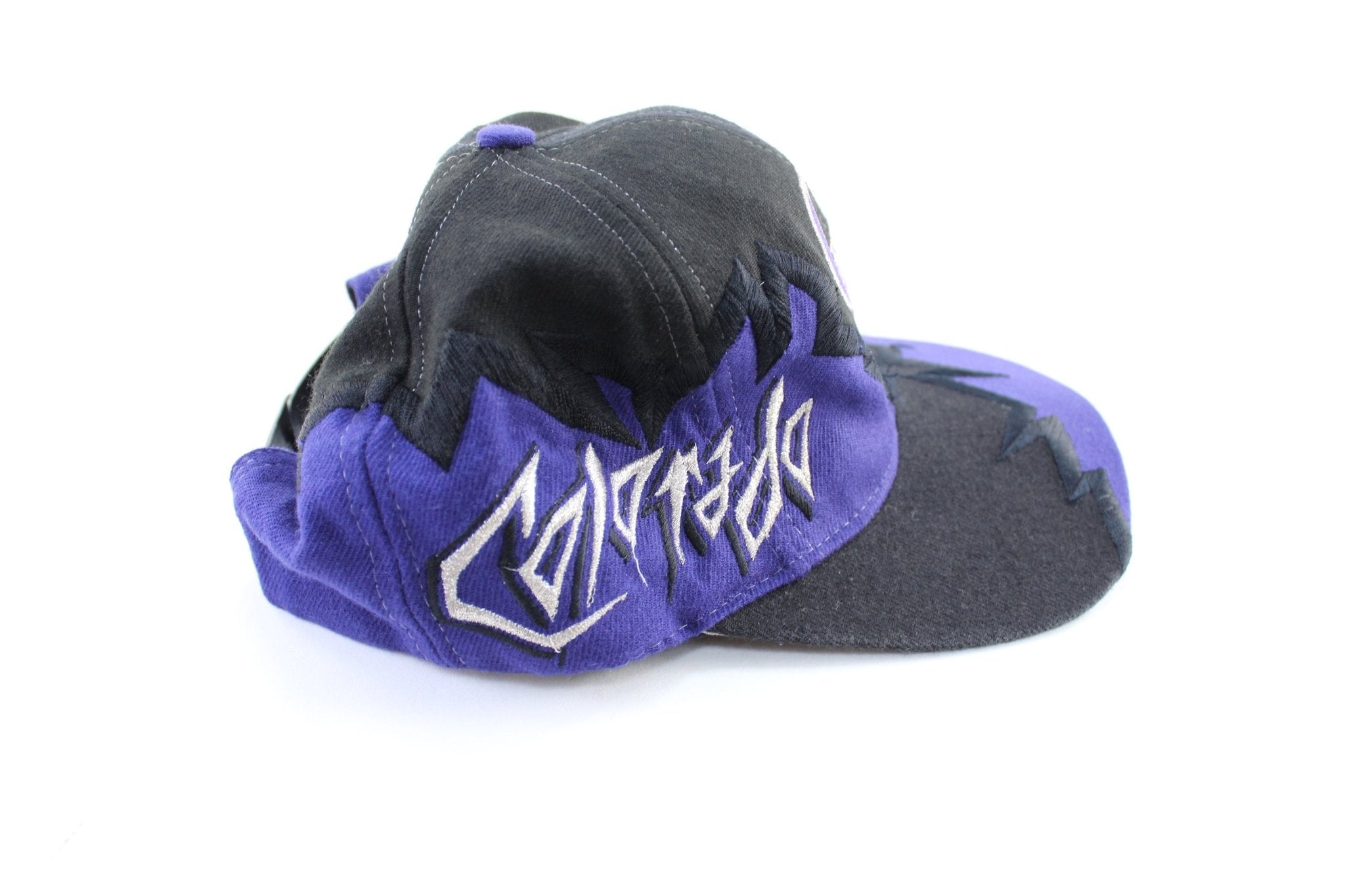 90s outlet Colorado Rockies Taz Pinstriped Snapback