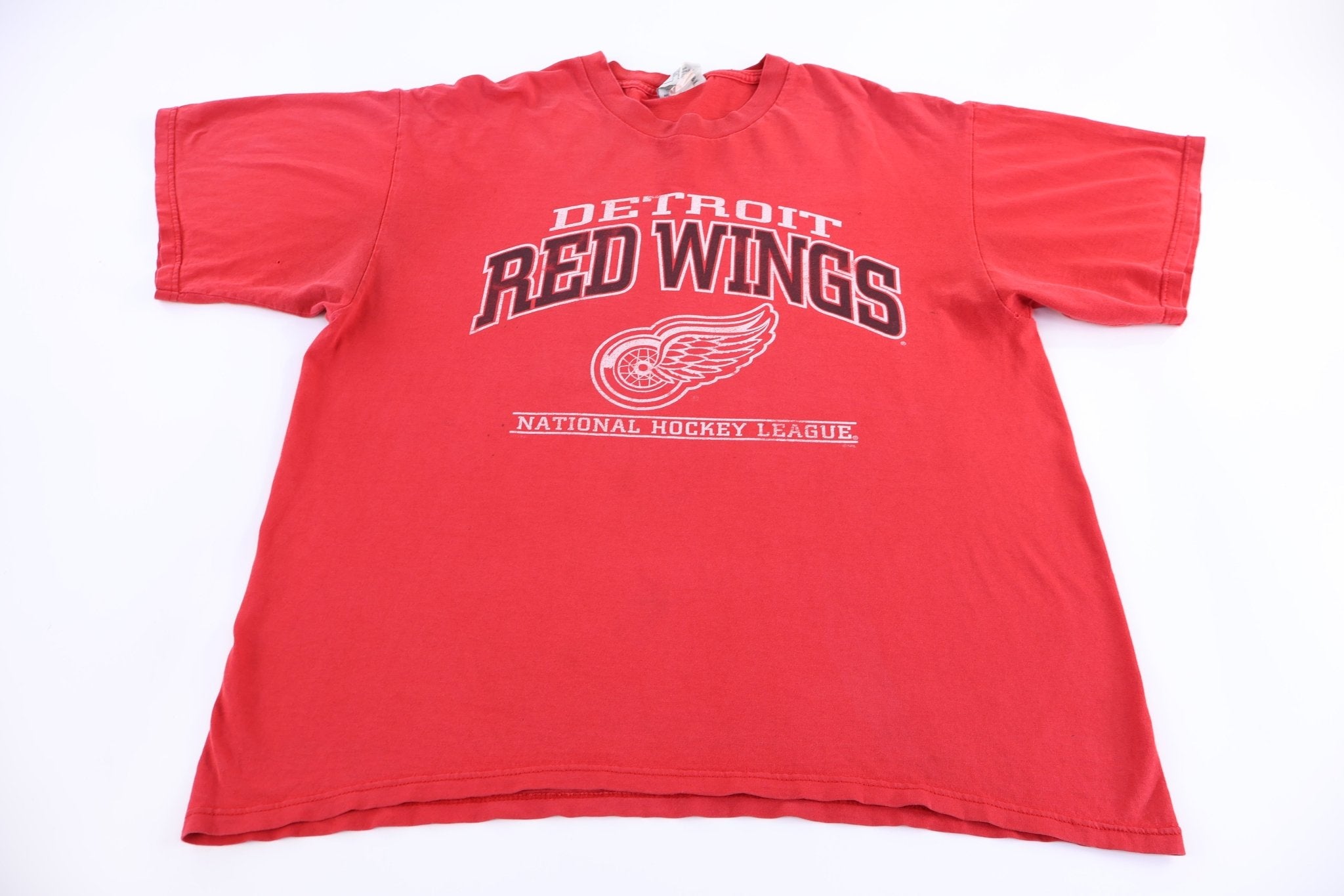90's Detroit Red Wings Hockey T-shirt - Shirts & Tops - Thrifted Threads