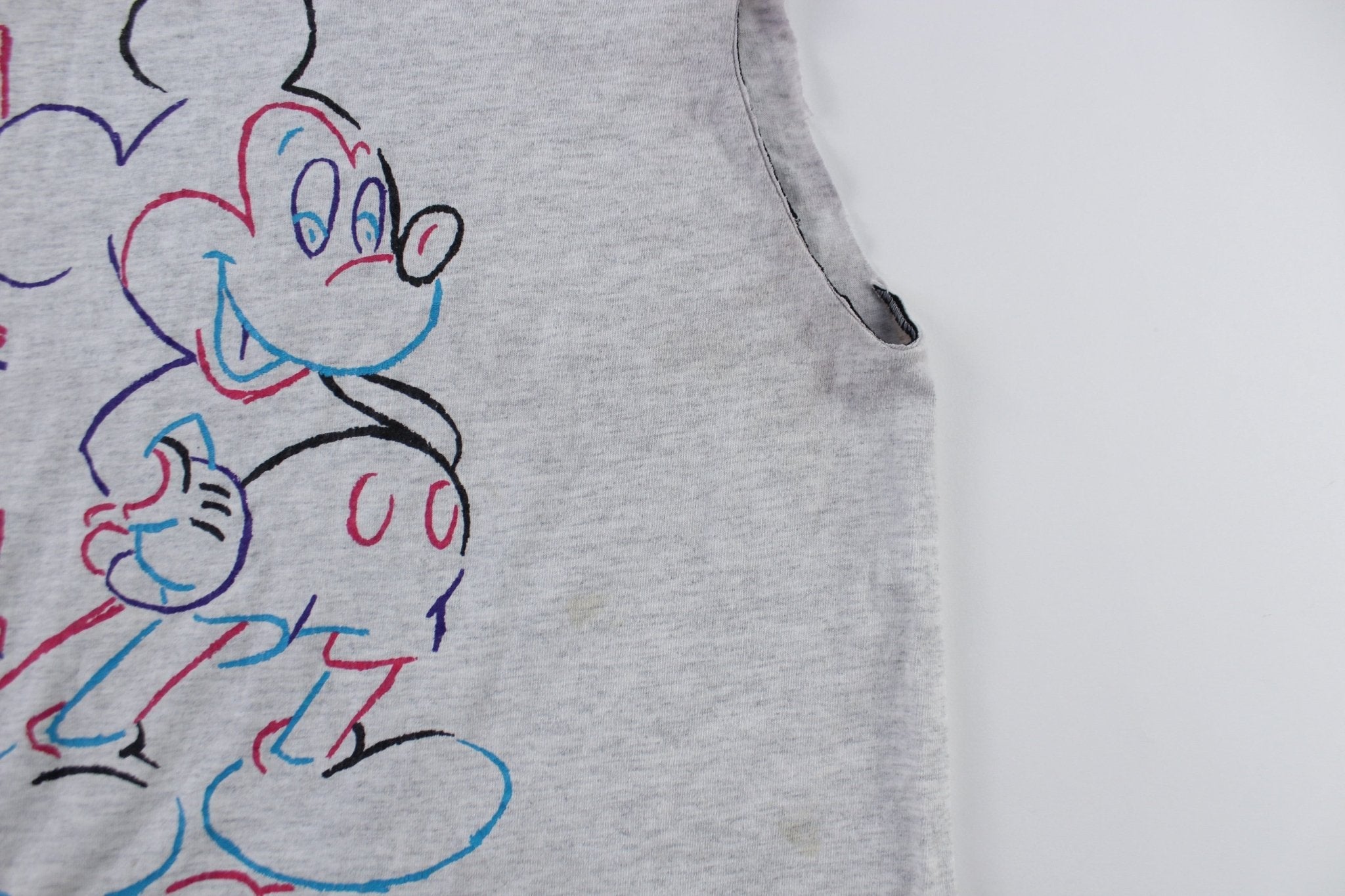 90's Disney Designs Mickey Mouse Graphic Tank Top - ThriftedThreads.com