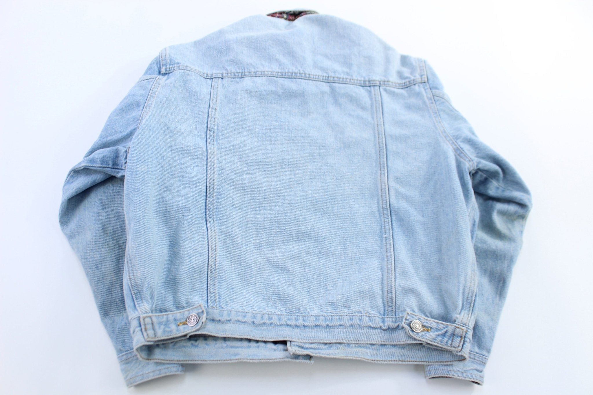 90's GAP Light Wash Denim Trucker Jacket - jacket - Thrifted Threads