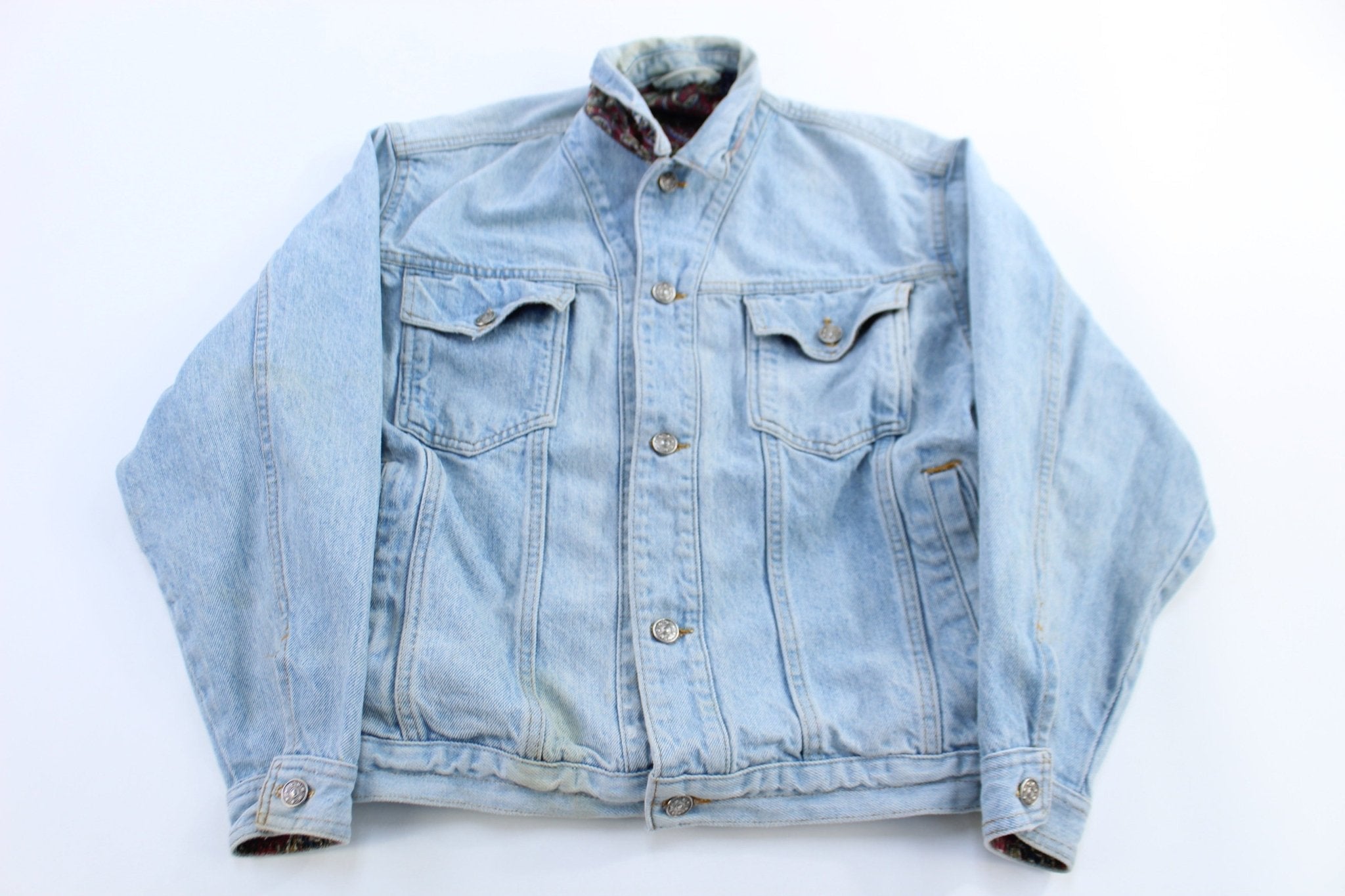 90's GAP Light Wash Denim Trucker Jacket - jacket - Thrifted Threads
