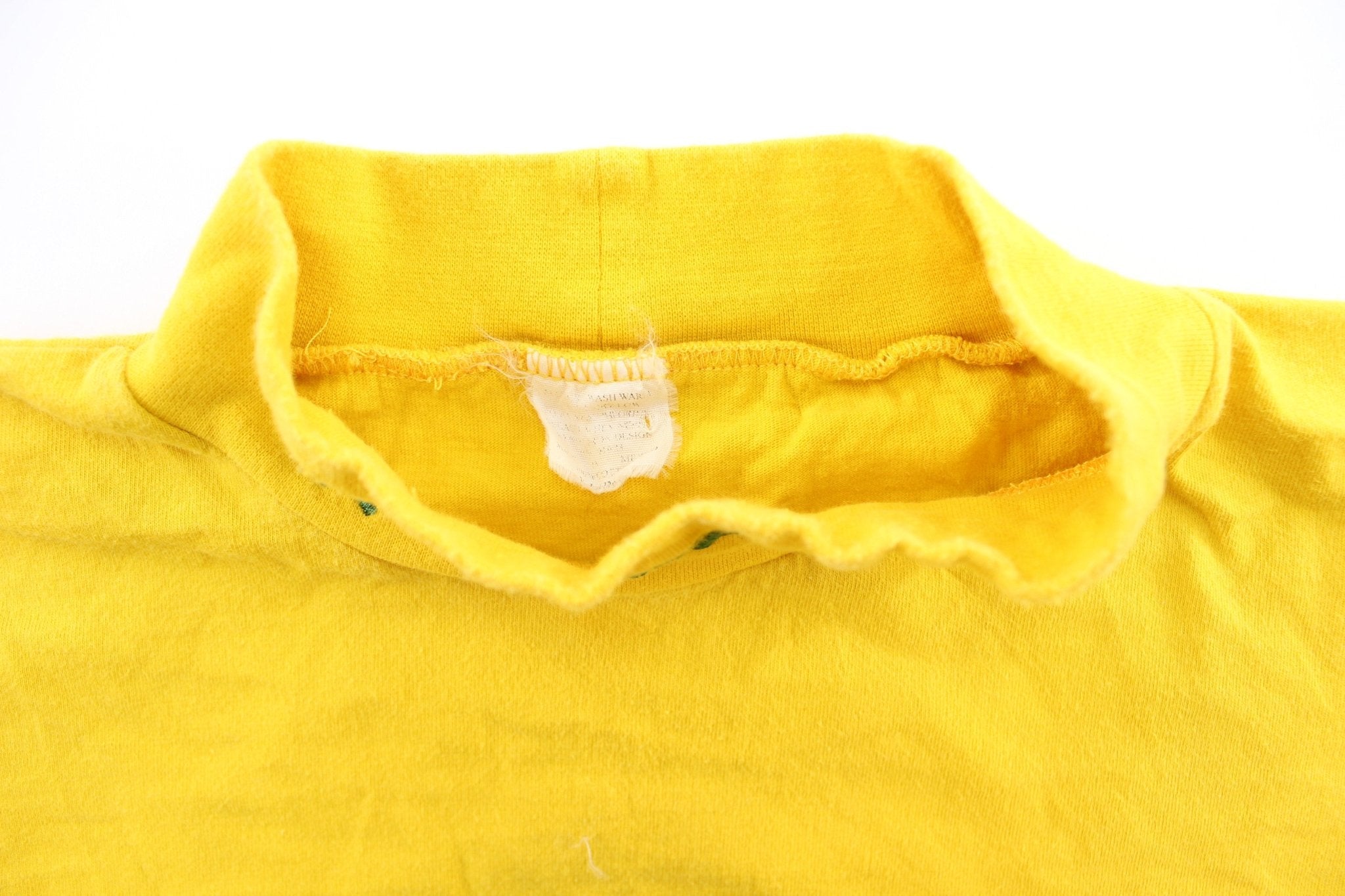 90's Green Bay Packers Embroidered Yellow LS T-Shirt - ThriftedThreads.com