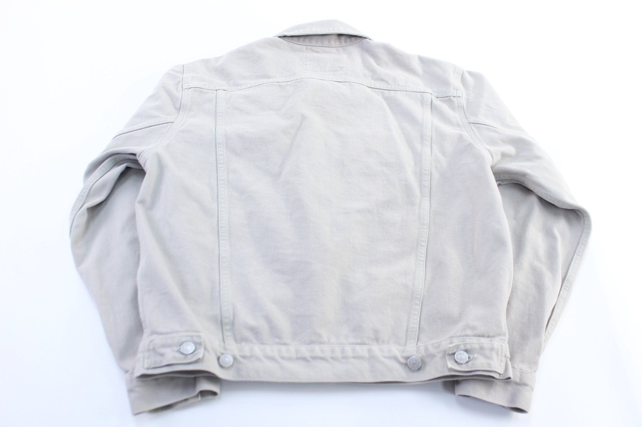 90's Guess Light Grey Denim Jacket - ThriftedThreads.com