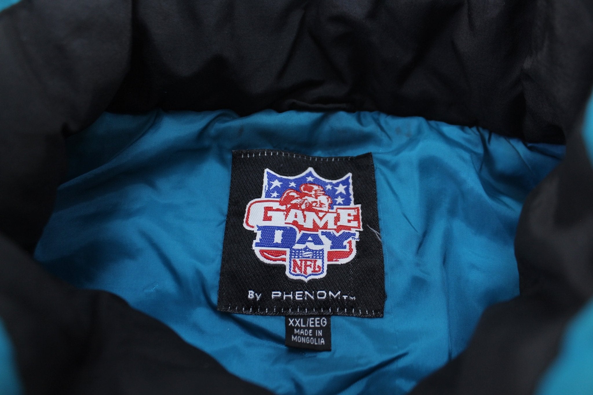 90's Jacksonville Jaguars Embroidered Zip Up Jacket - ThriftedThreads.com